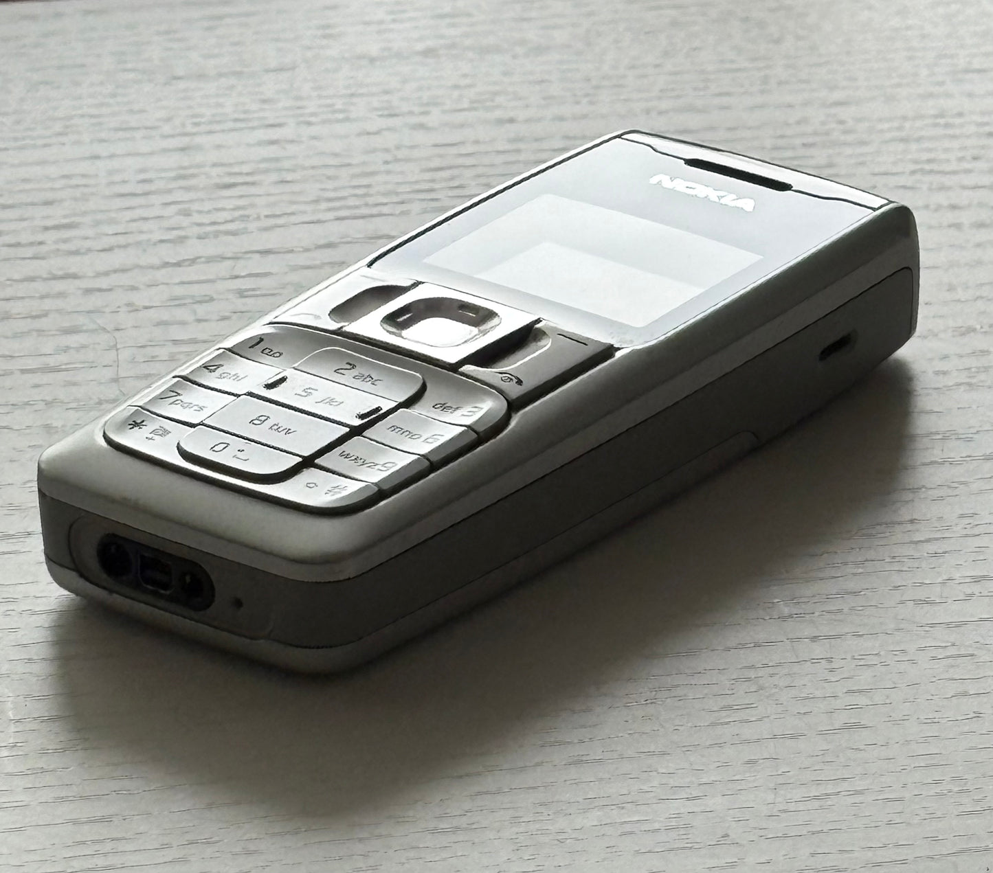 NOKIA 2310