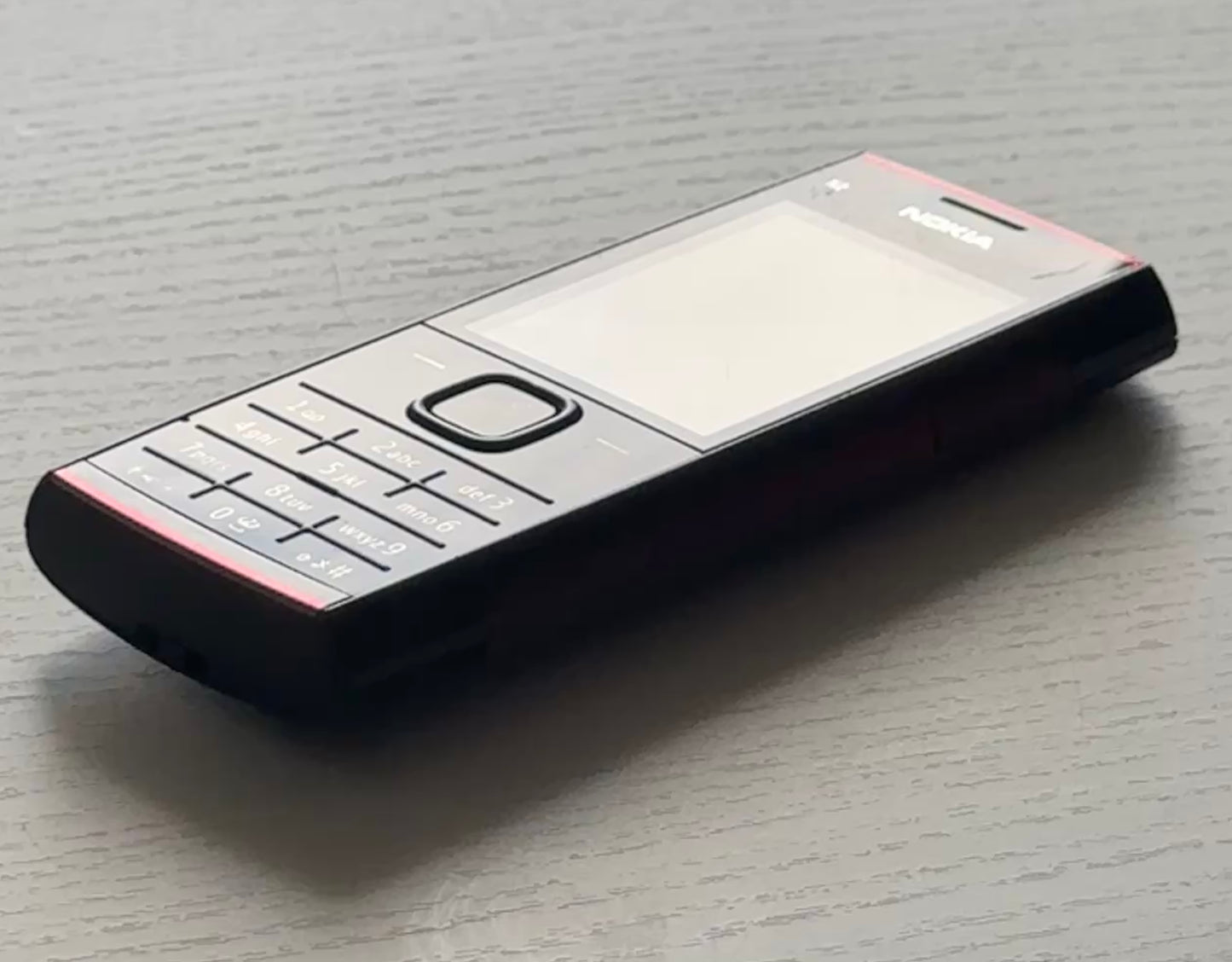 NOKIA X2-00