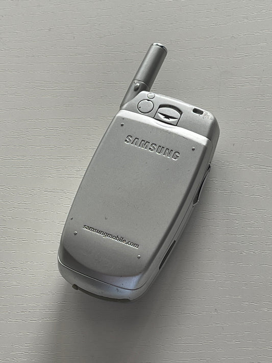 Samsung E600