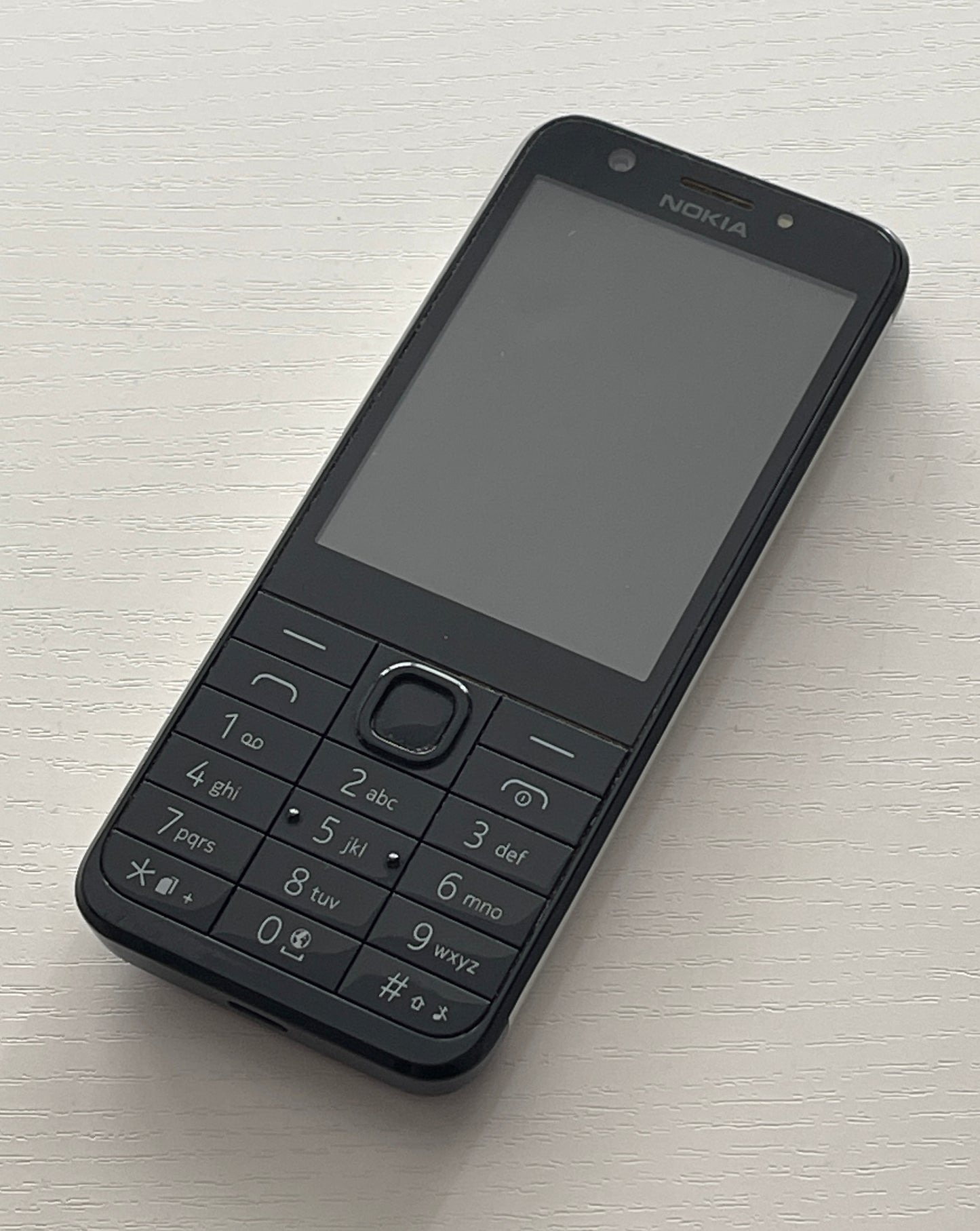 NOKIA 230