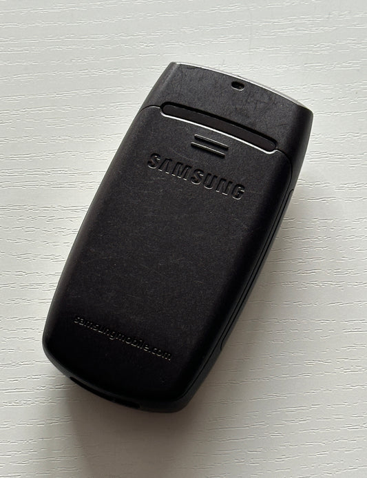 Samsung C270