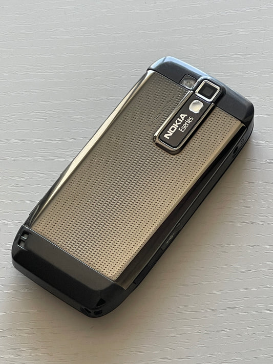 NOKIA E66