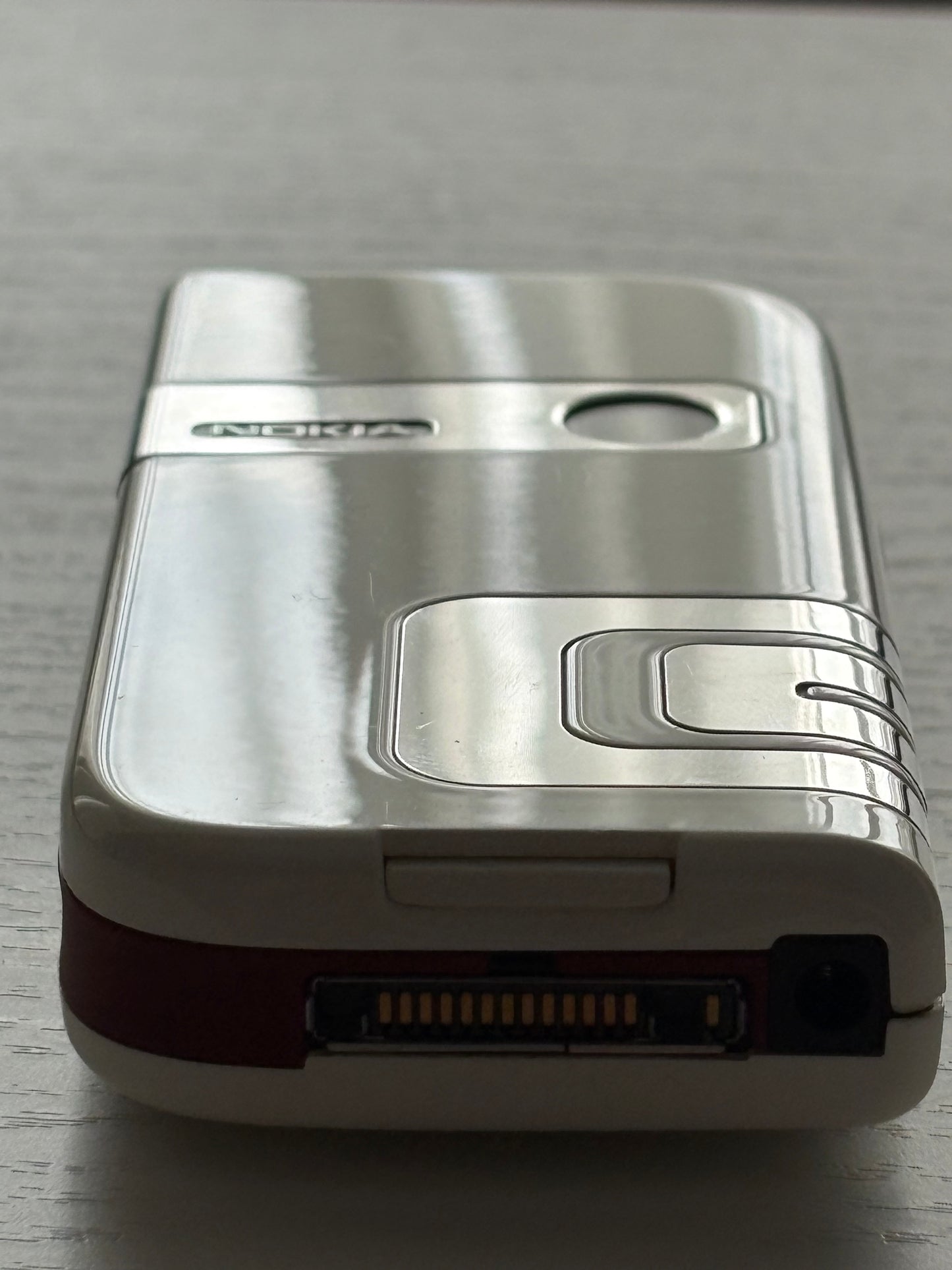 NOKIA 7260