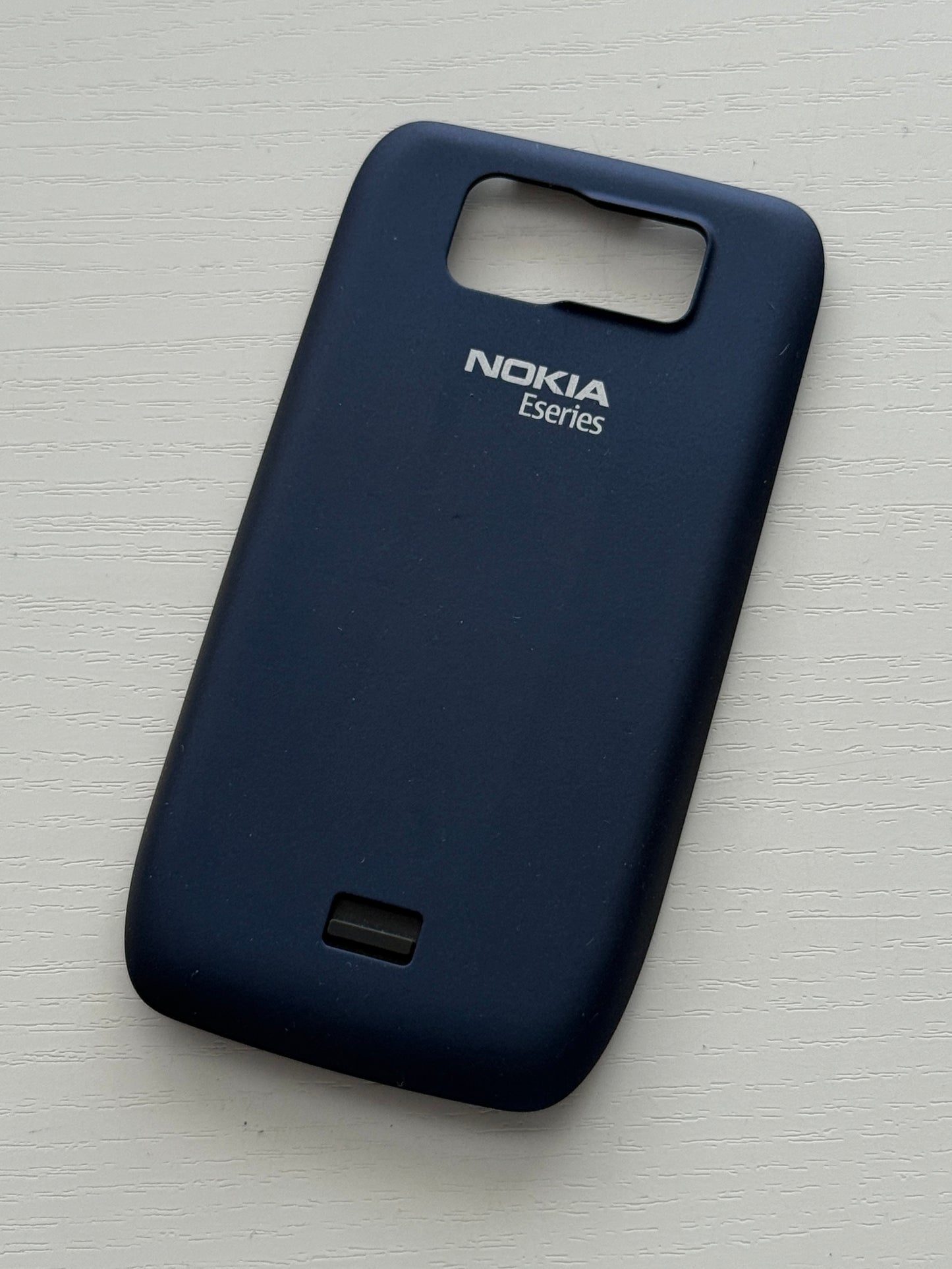 Capac Nokia E63