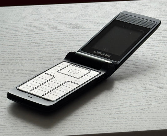 Samsung S3600