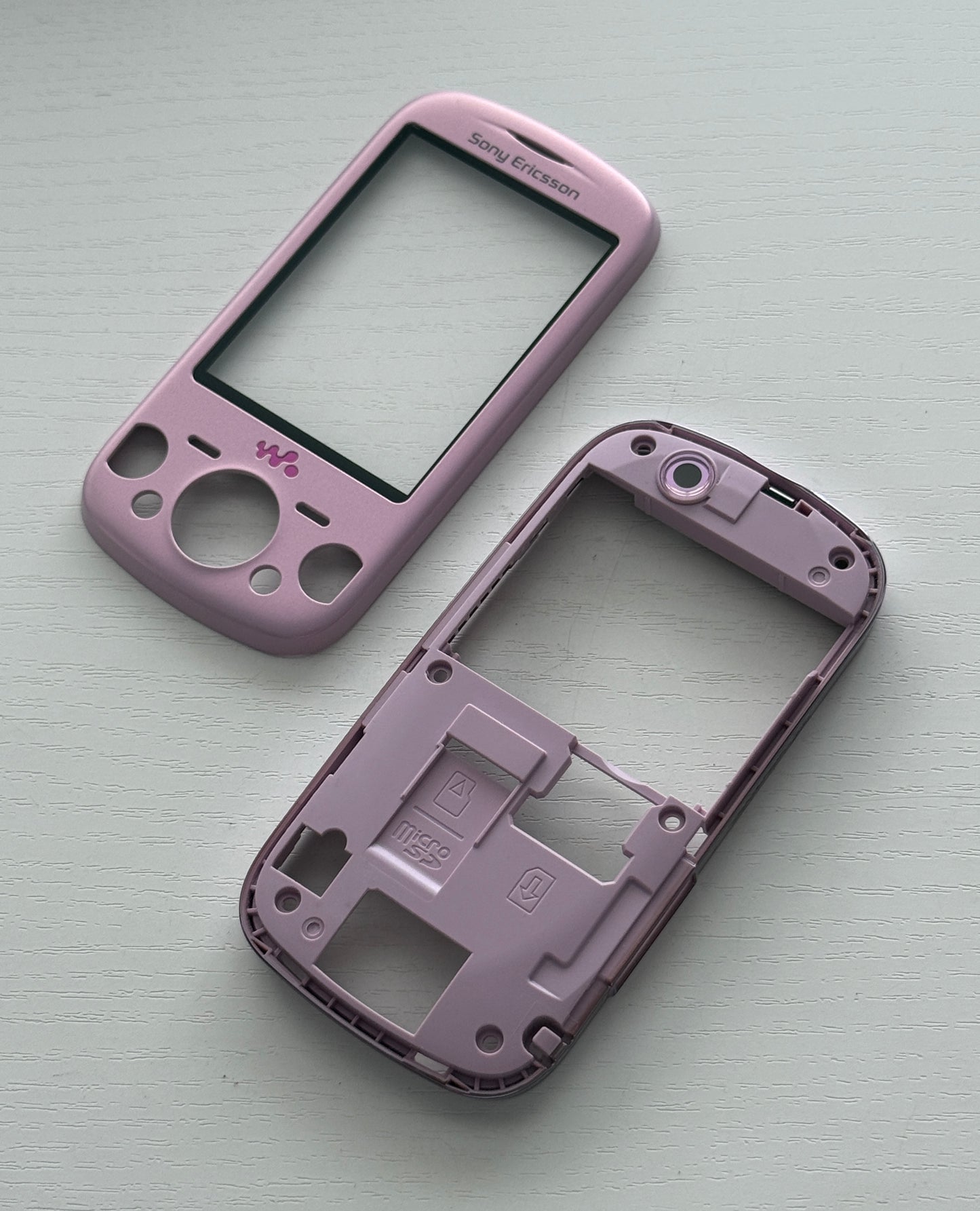 Carcasă Sony Ericsson Zylo (W20i)