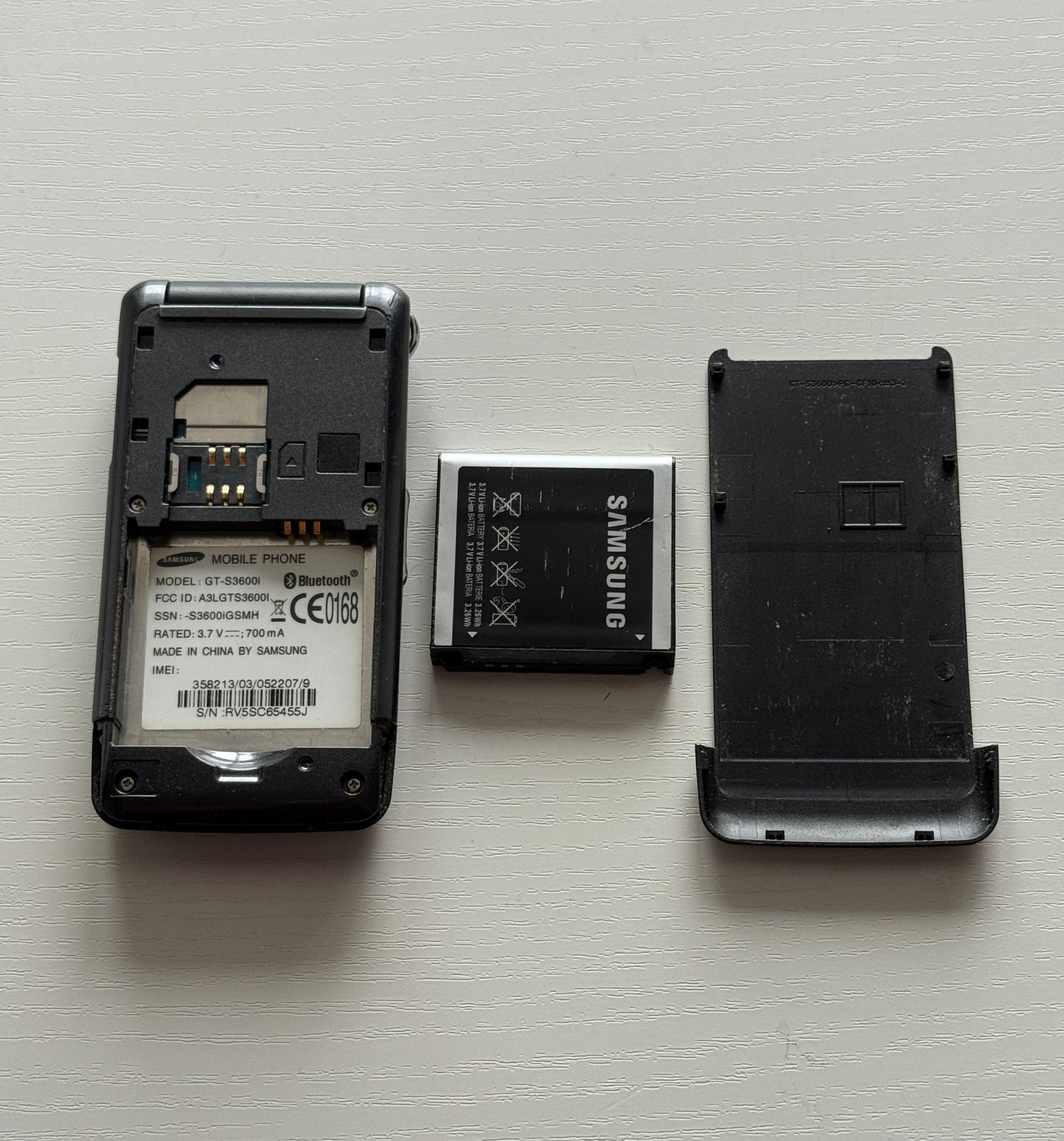 Samsung S3600