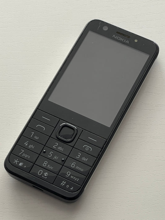 NOKIA 230