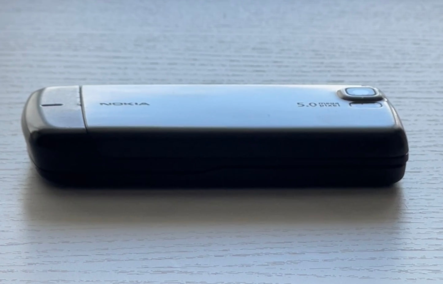 NOKIA 6600i Slide