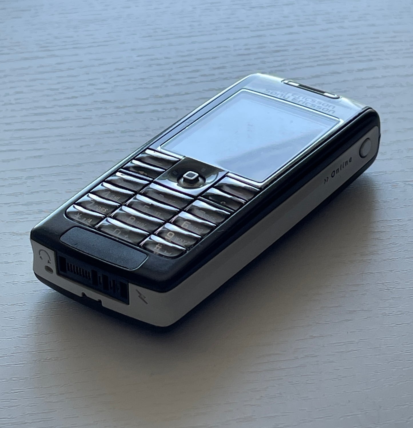 Sony Ericsson T630