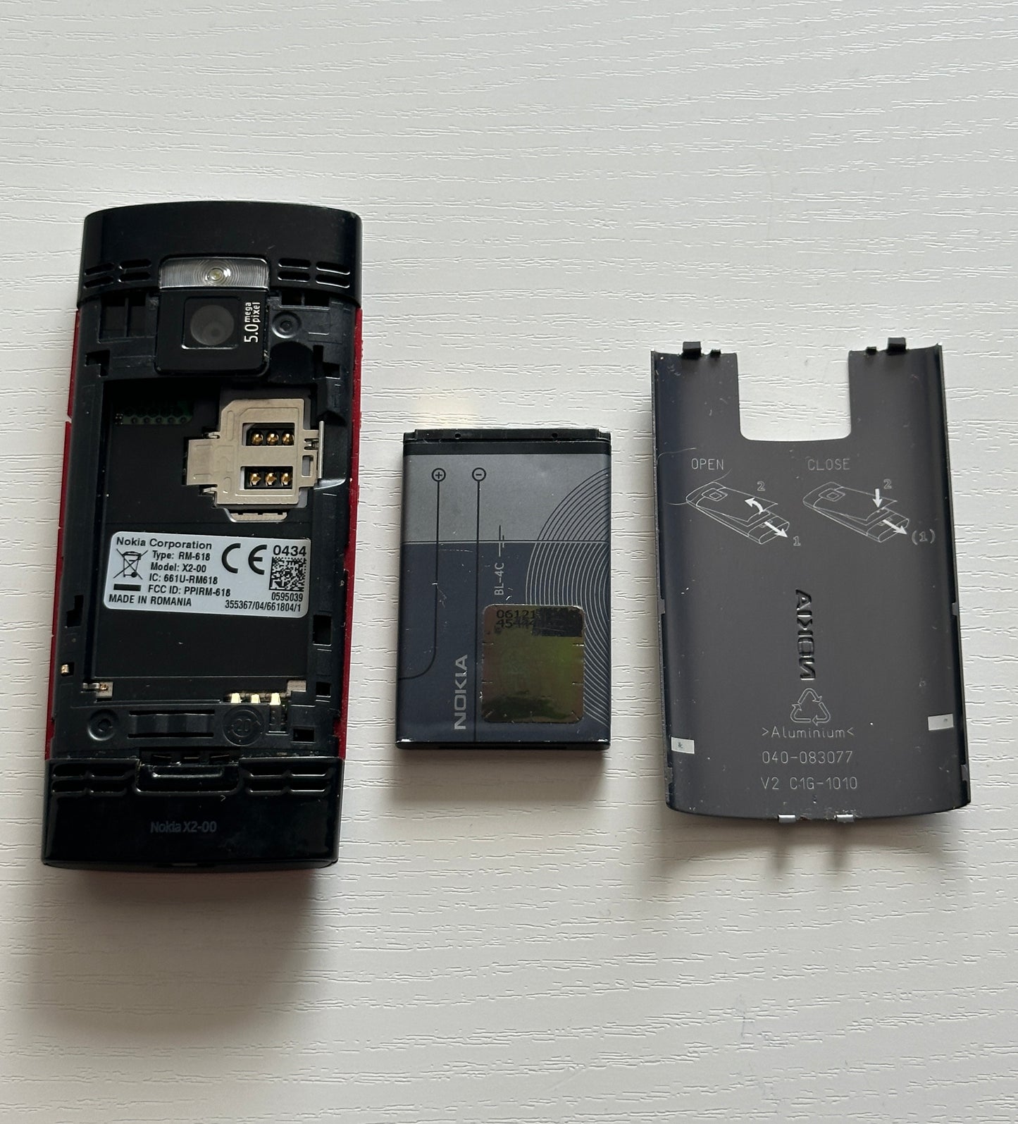NOKIA X2-00