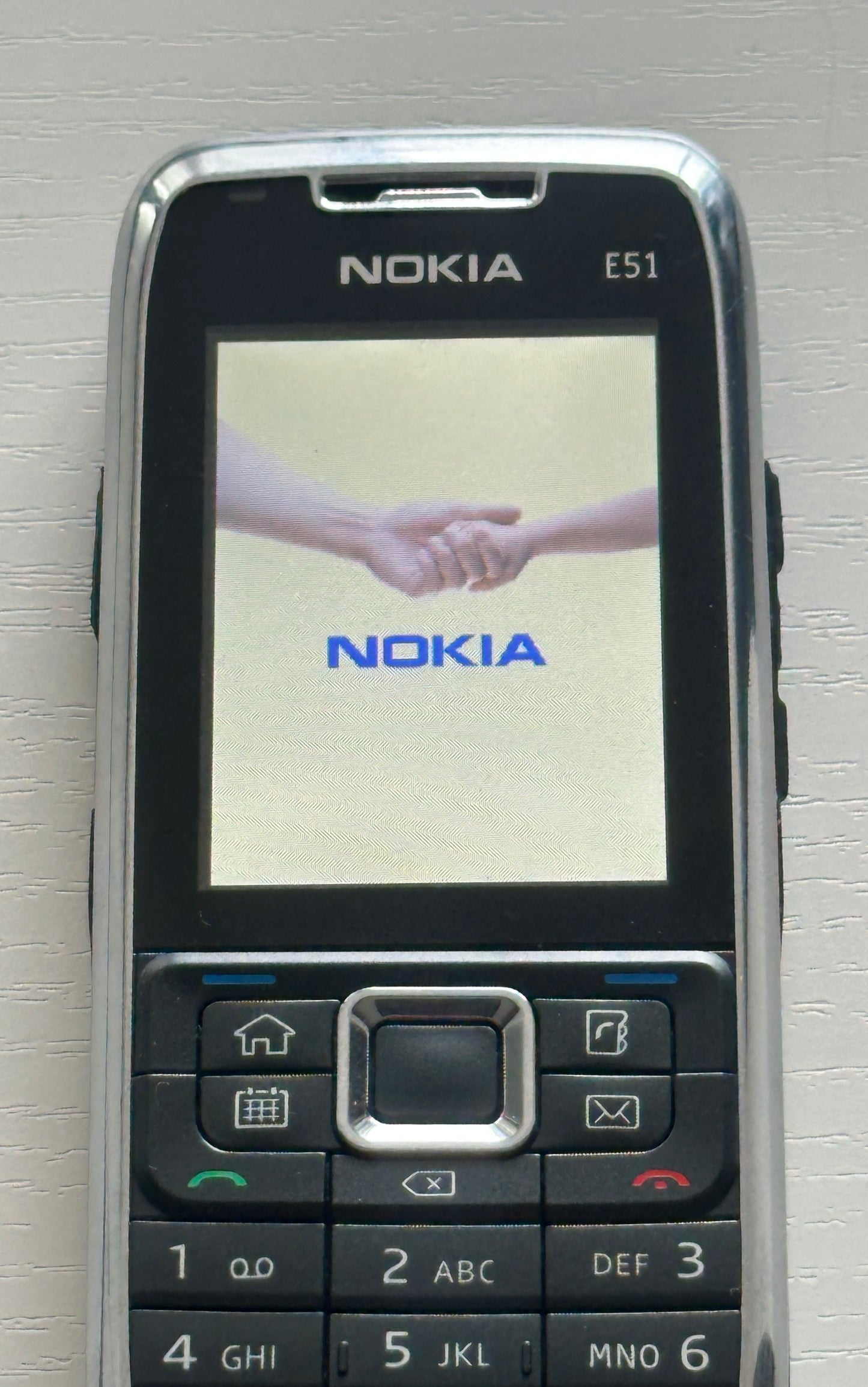NOKIA E51