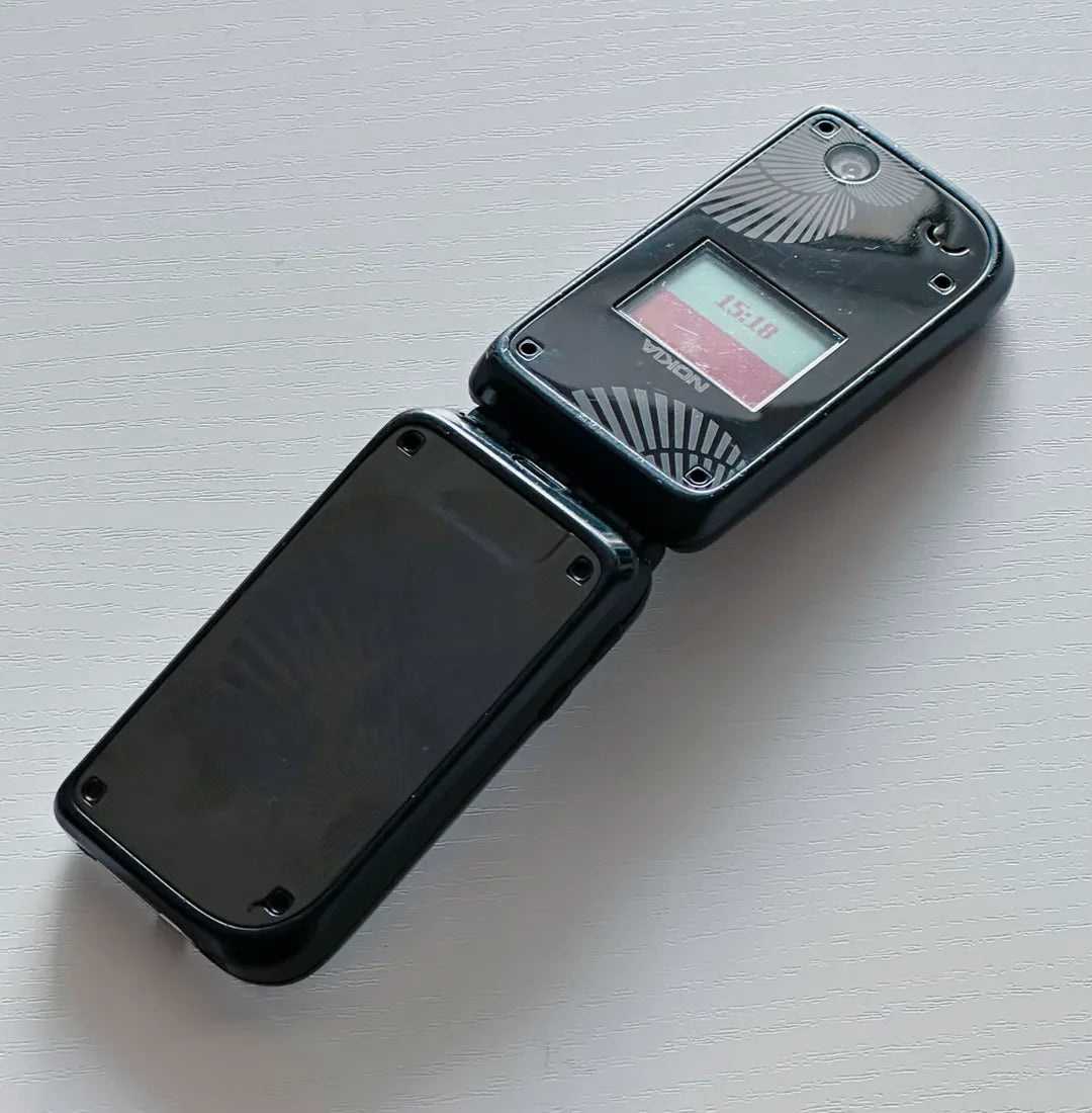 NOKIA 7270 Black Edition