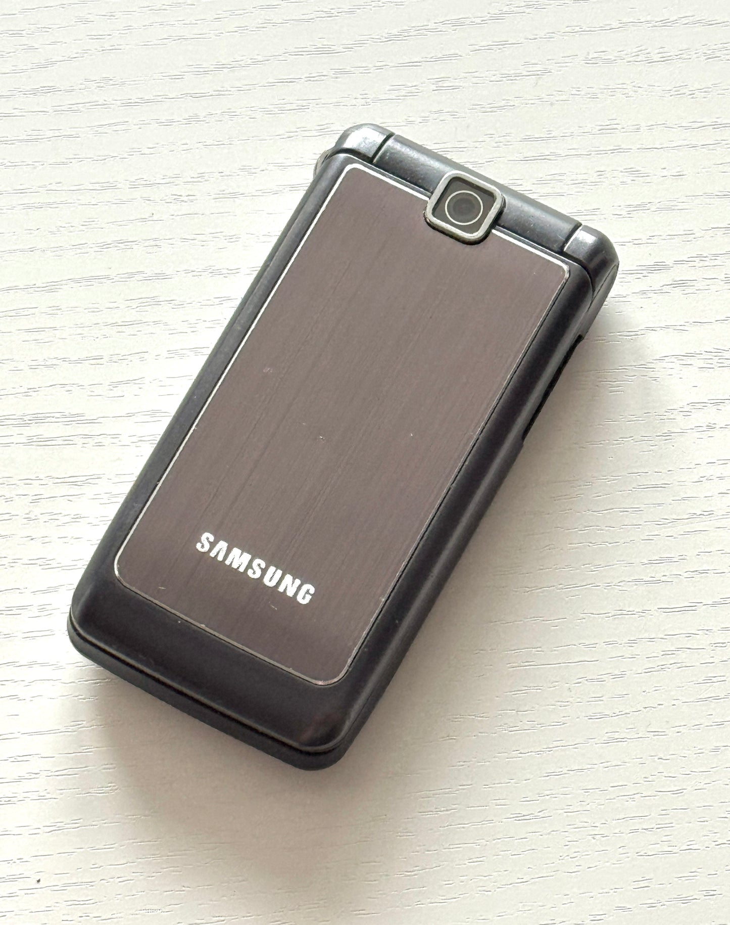 Samsung S3600
