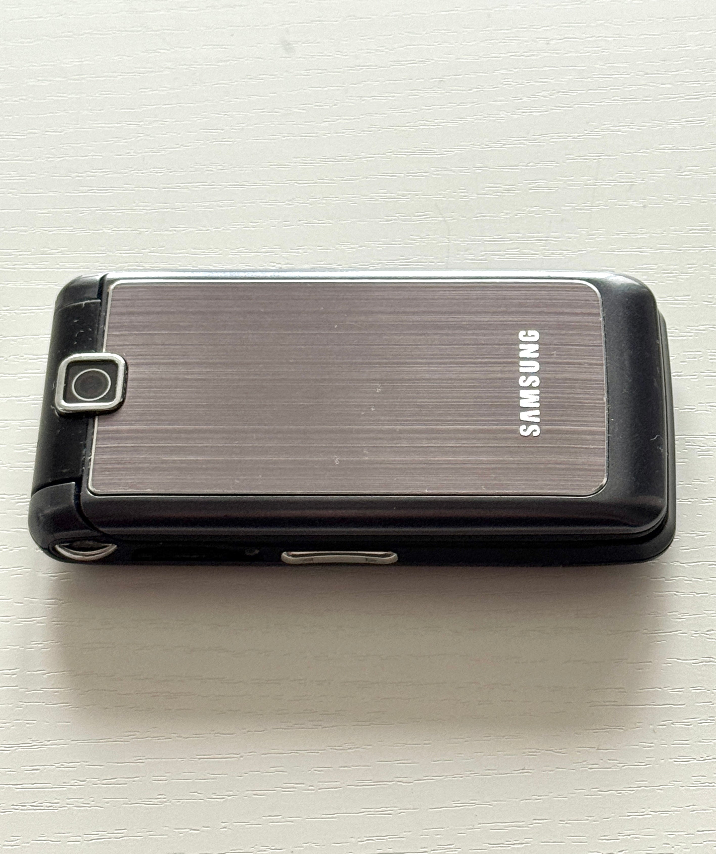 Samsung S3600