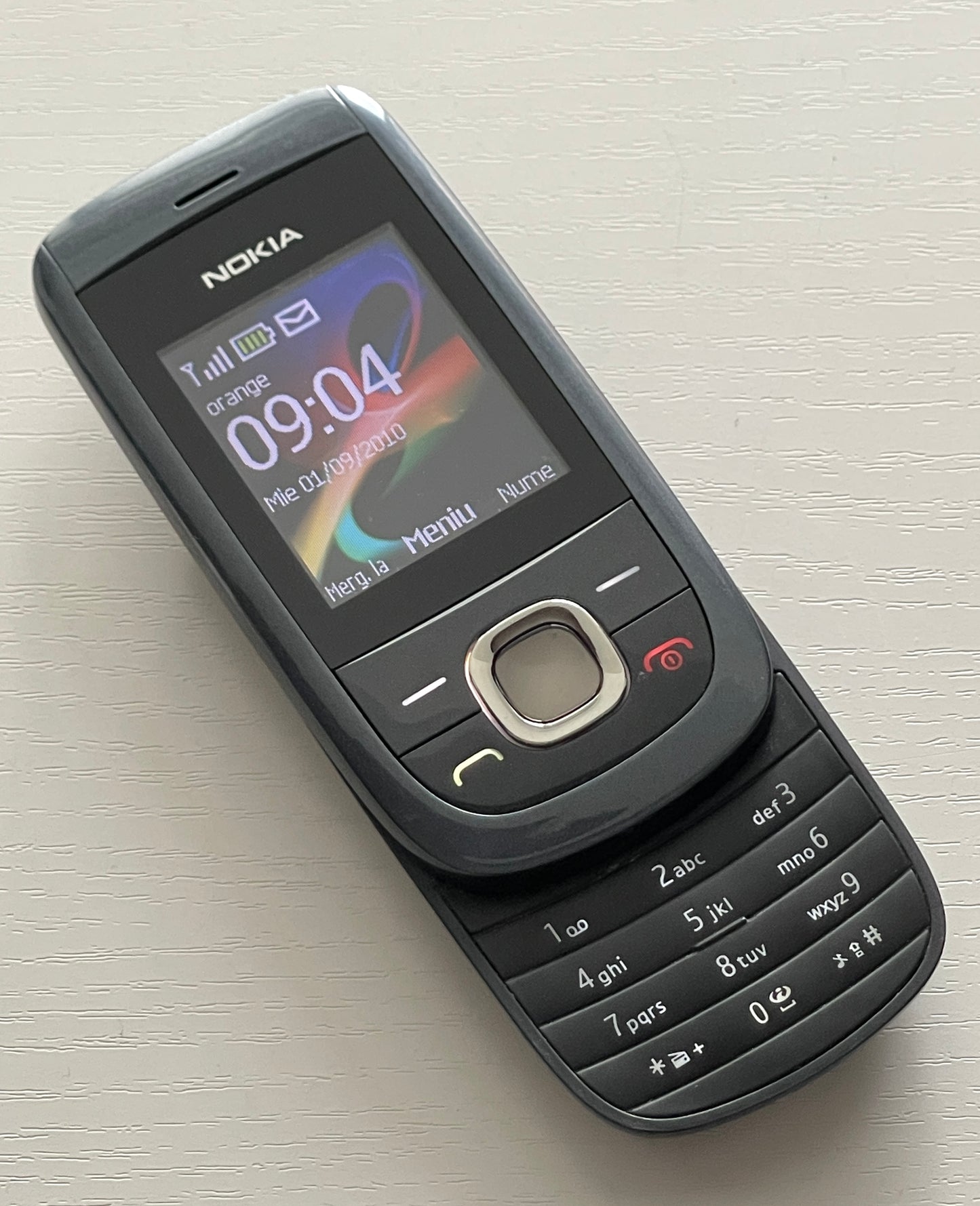 NOKIA 2220 Slide