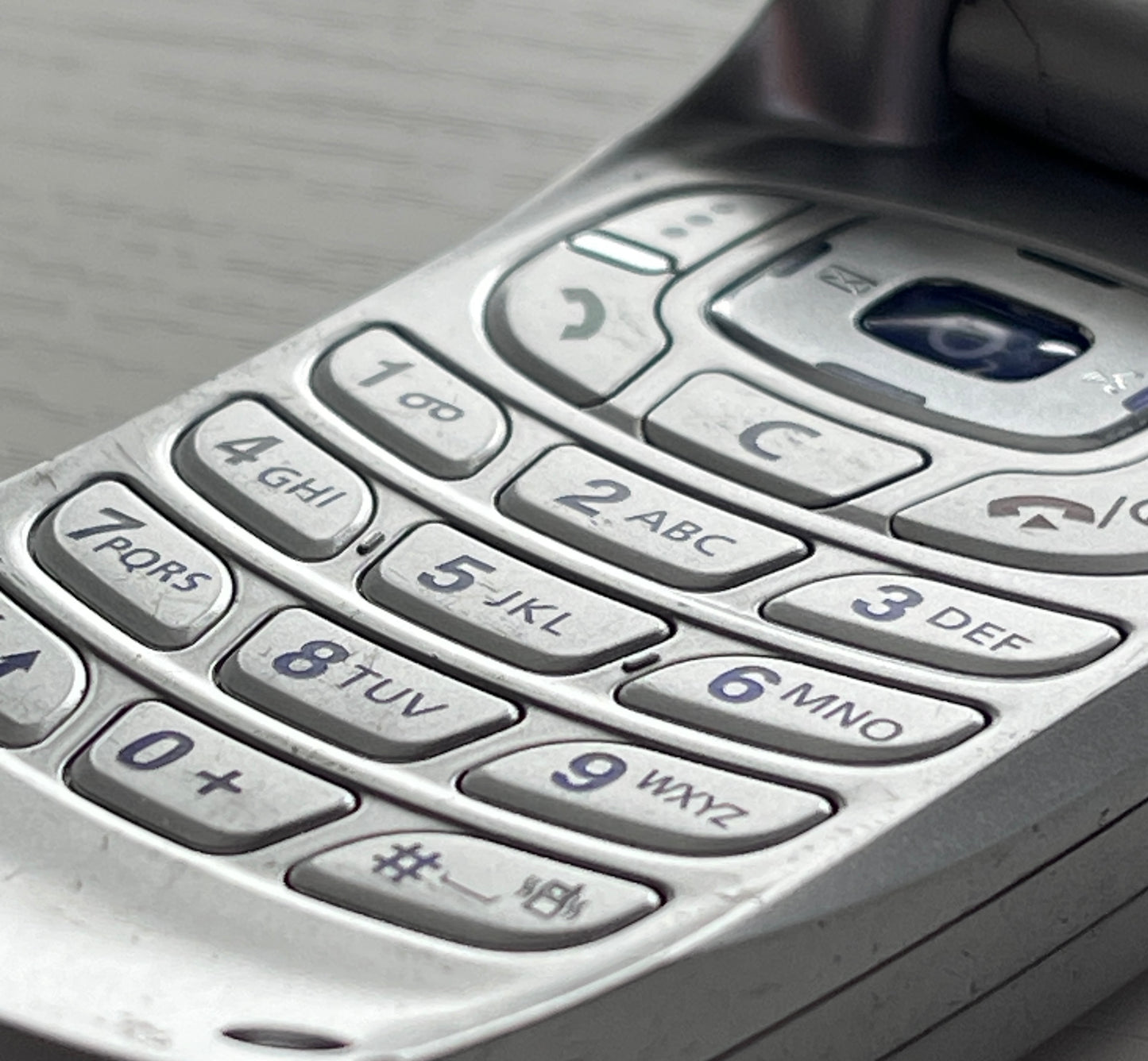 Samsung E600