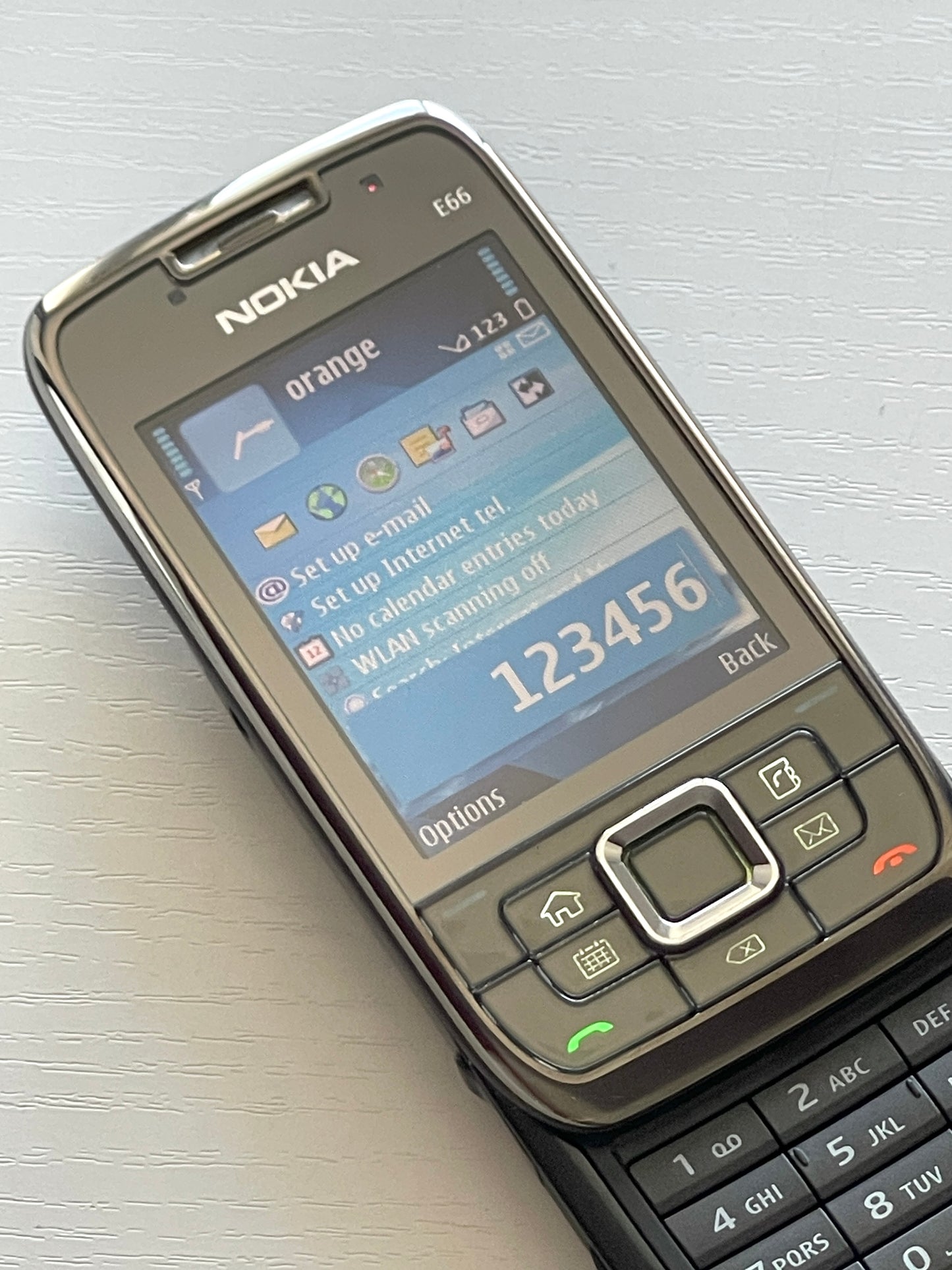 NOKIA E66