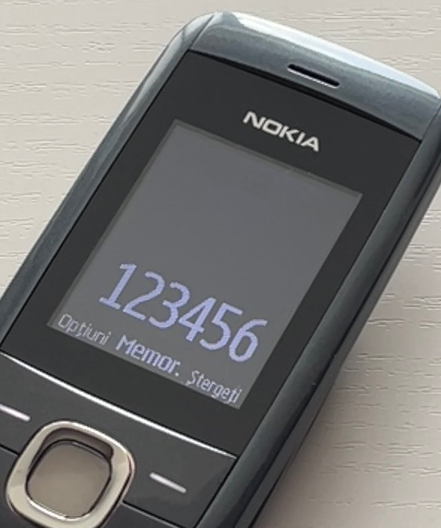 NOKIA 2220 Slide