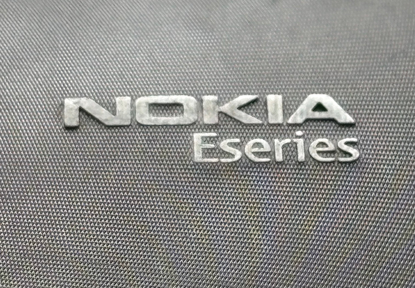 NOKIA E52