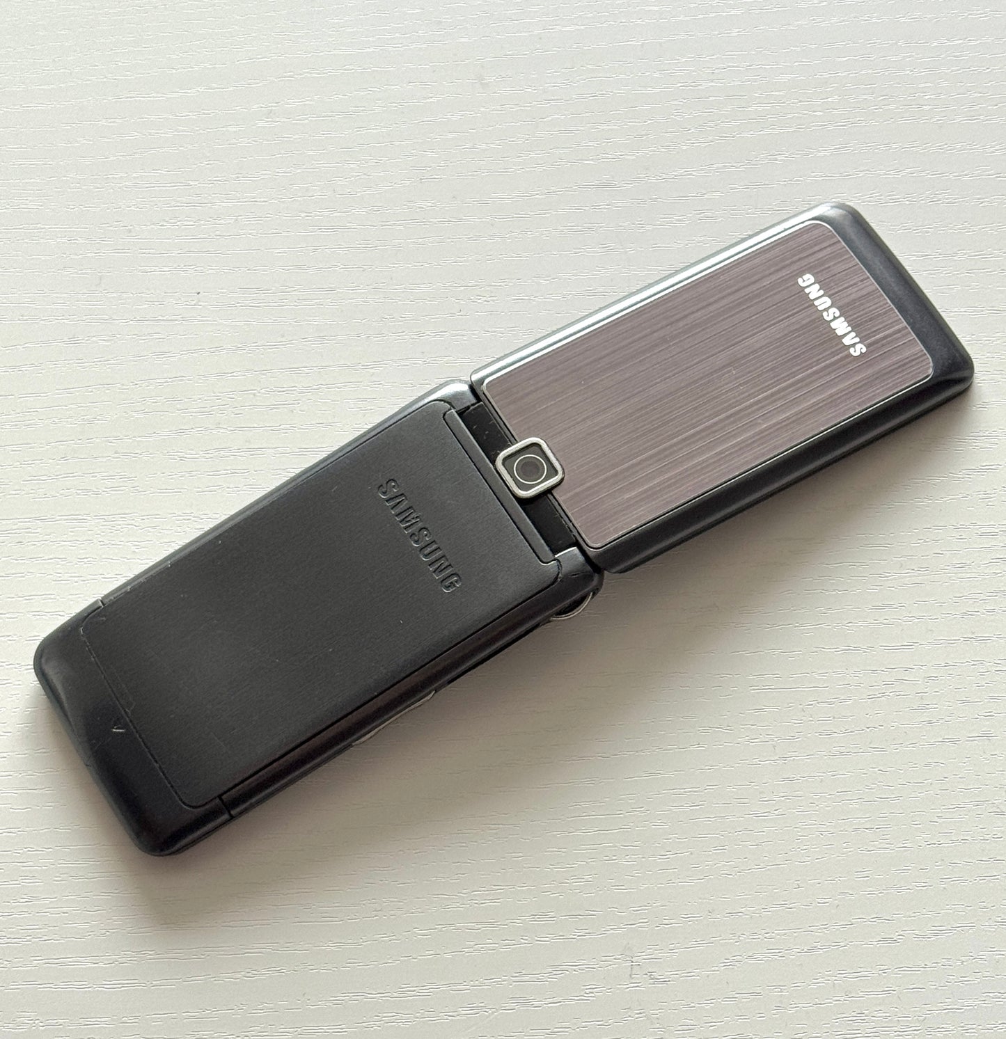 Samsung S3600