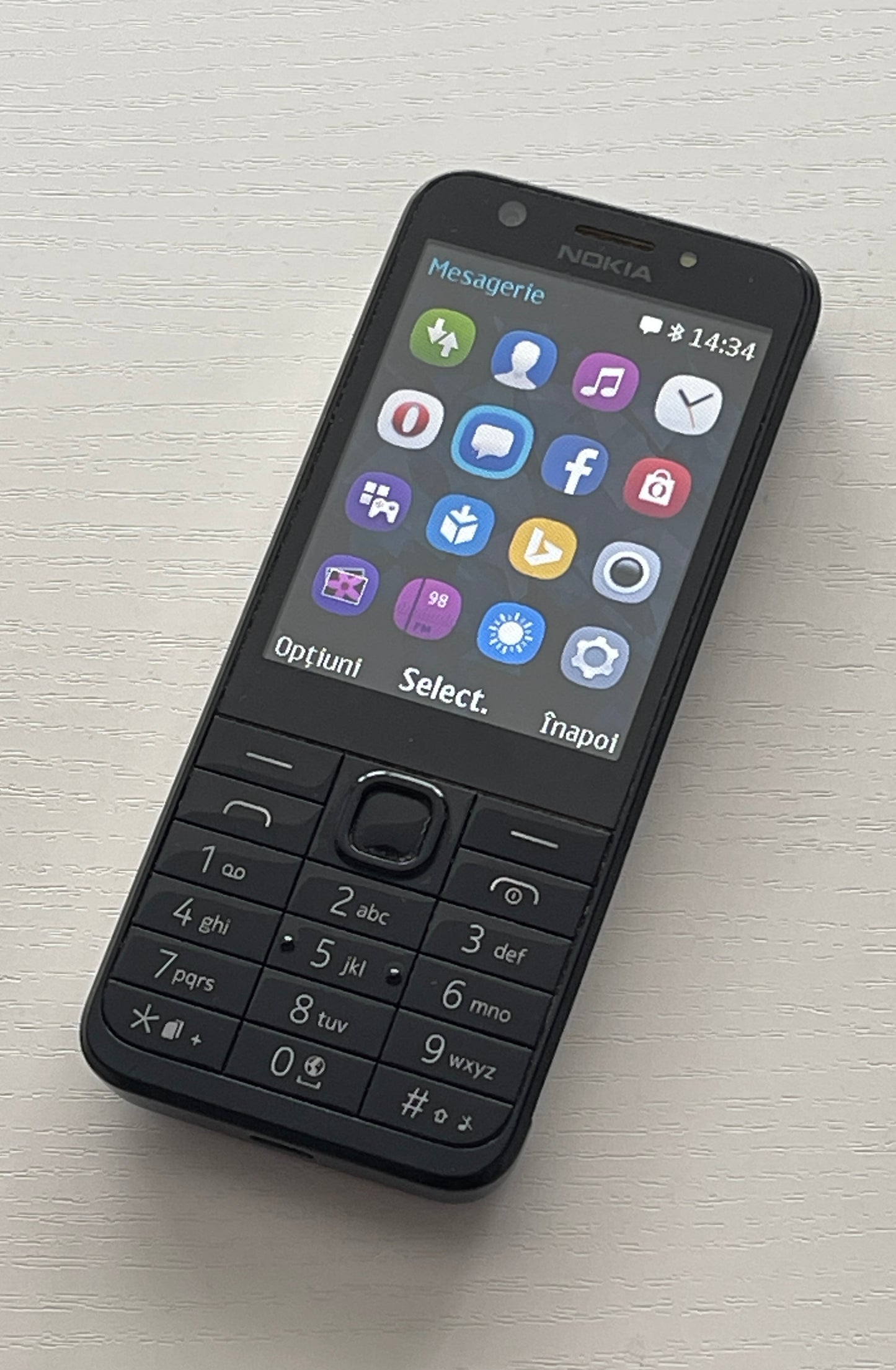 NOKIA 230