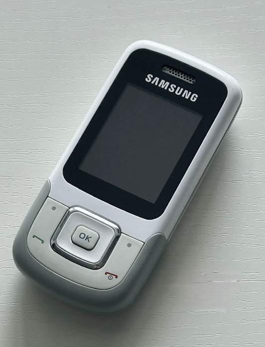 Samsung E1360