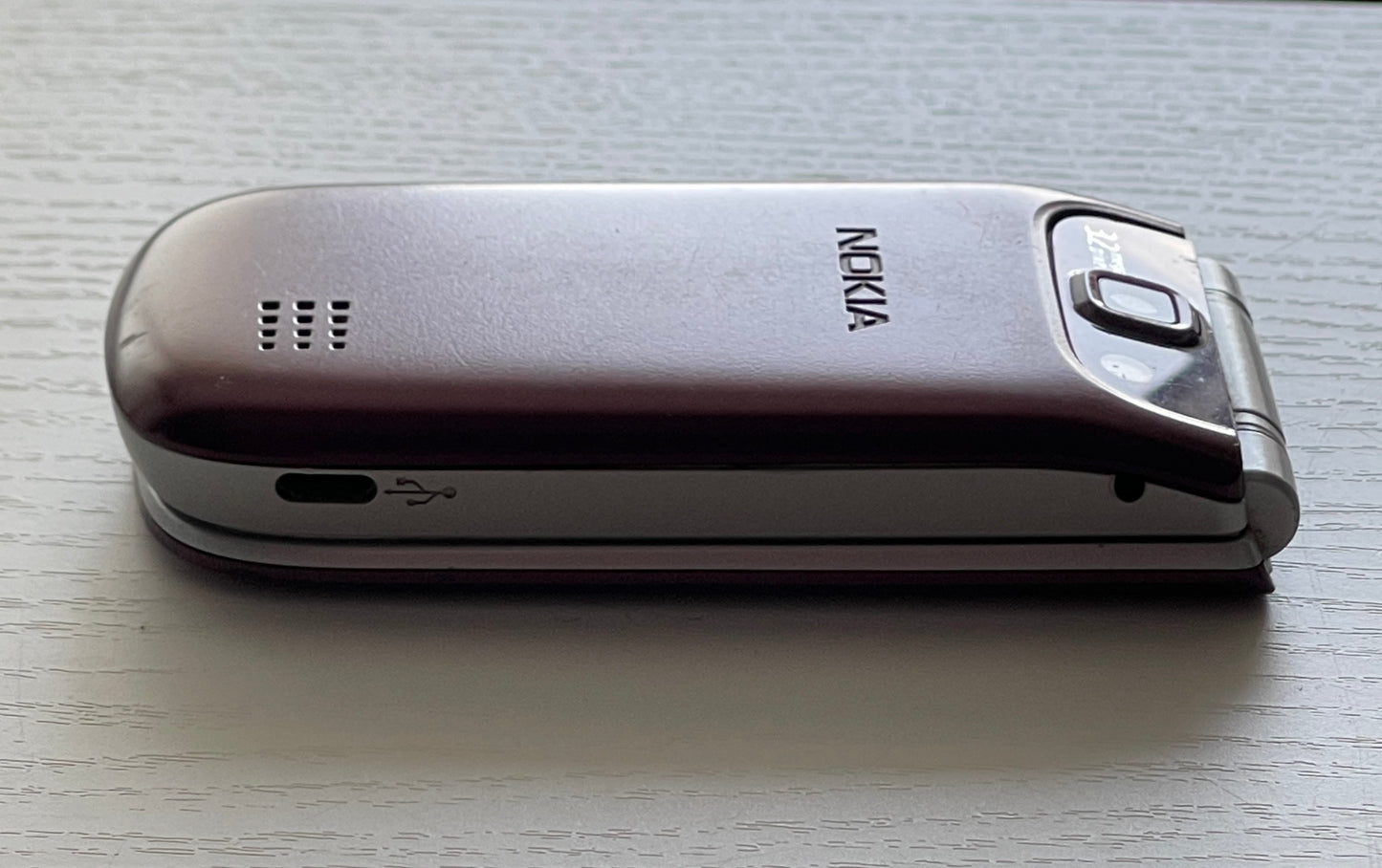 NOKIA 3710 Fold