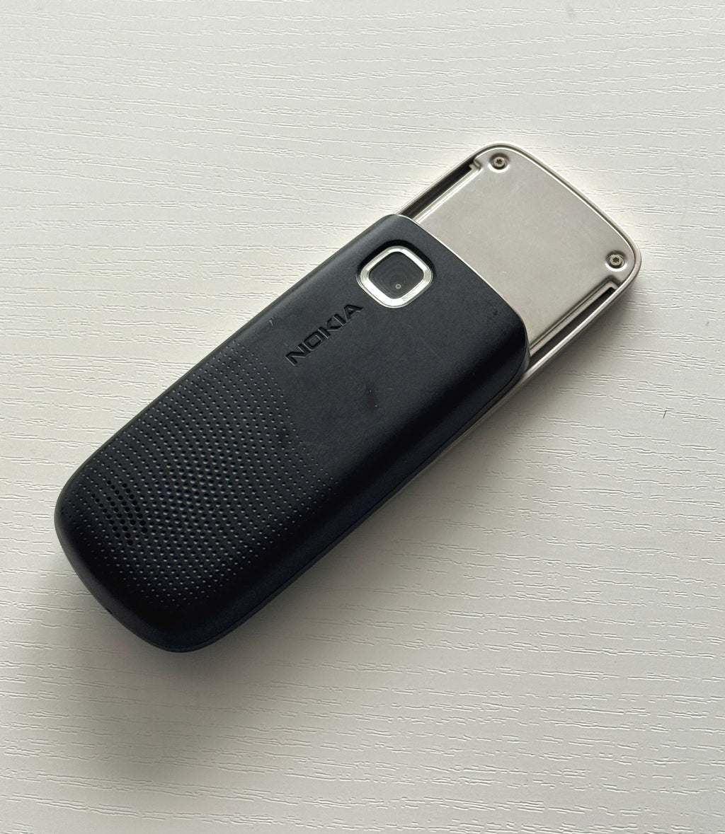 NOKIA 2220 Slide