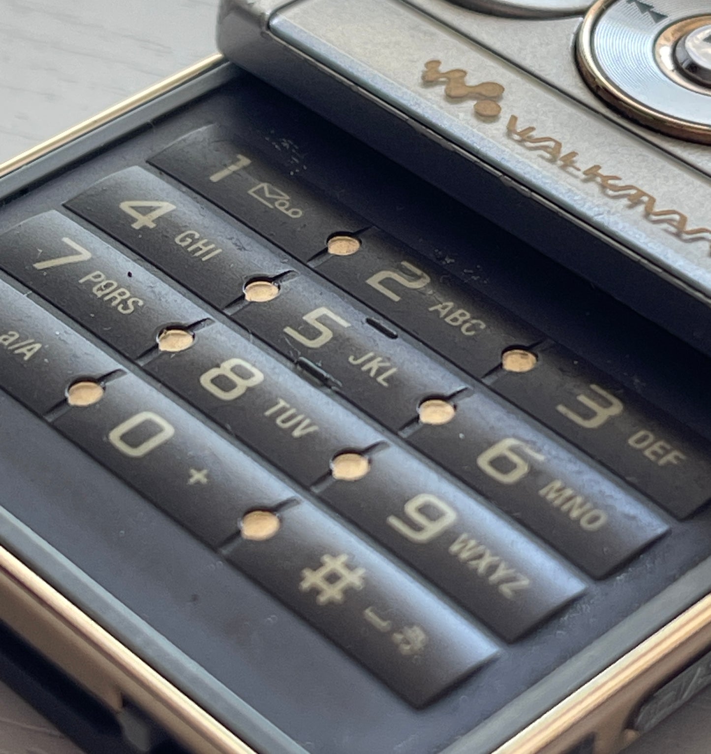 Sony Ericsson W705