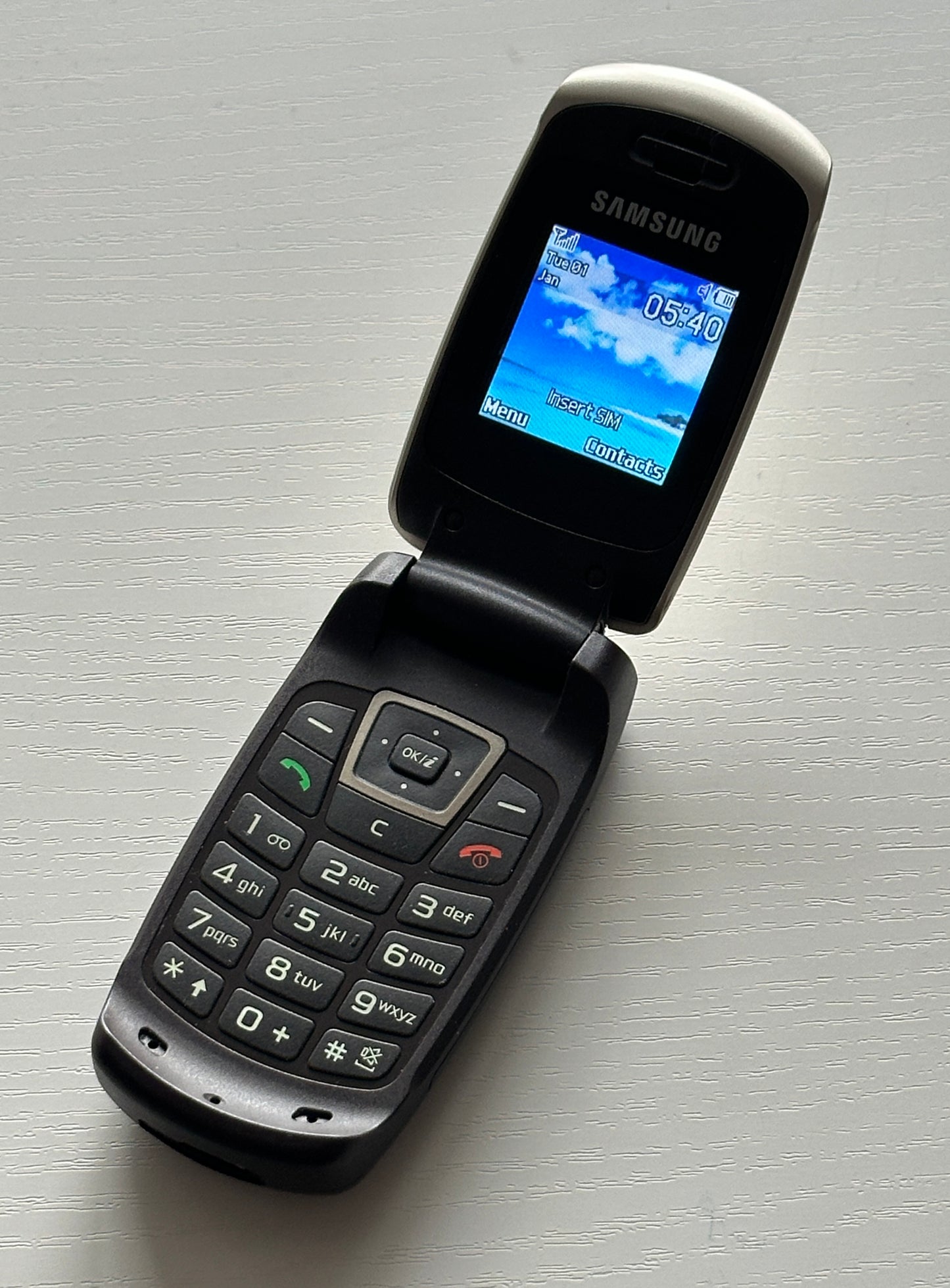 Samsung C270