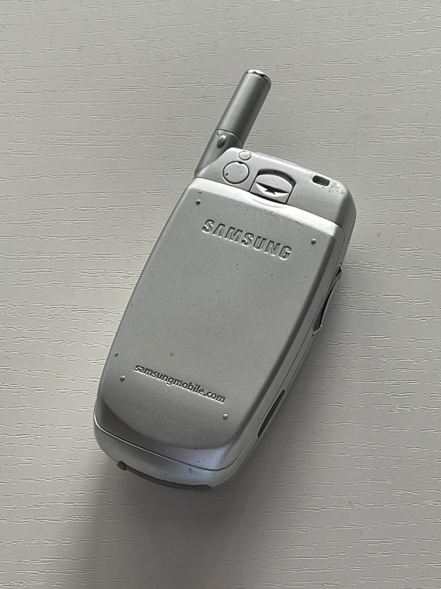 Samsung E600