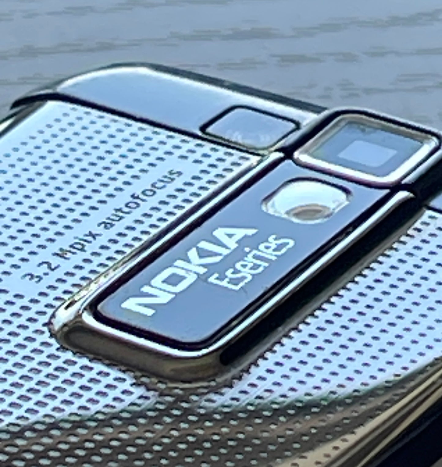 NOKIA E66
