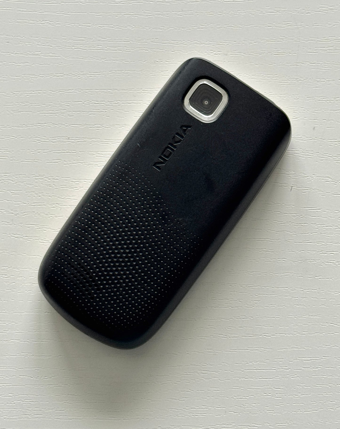 NOKIA 2220 Slide