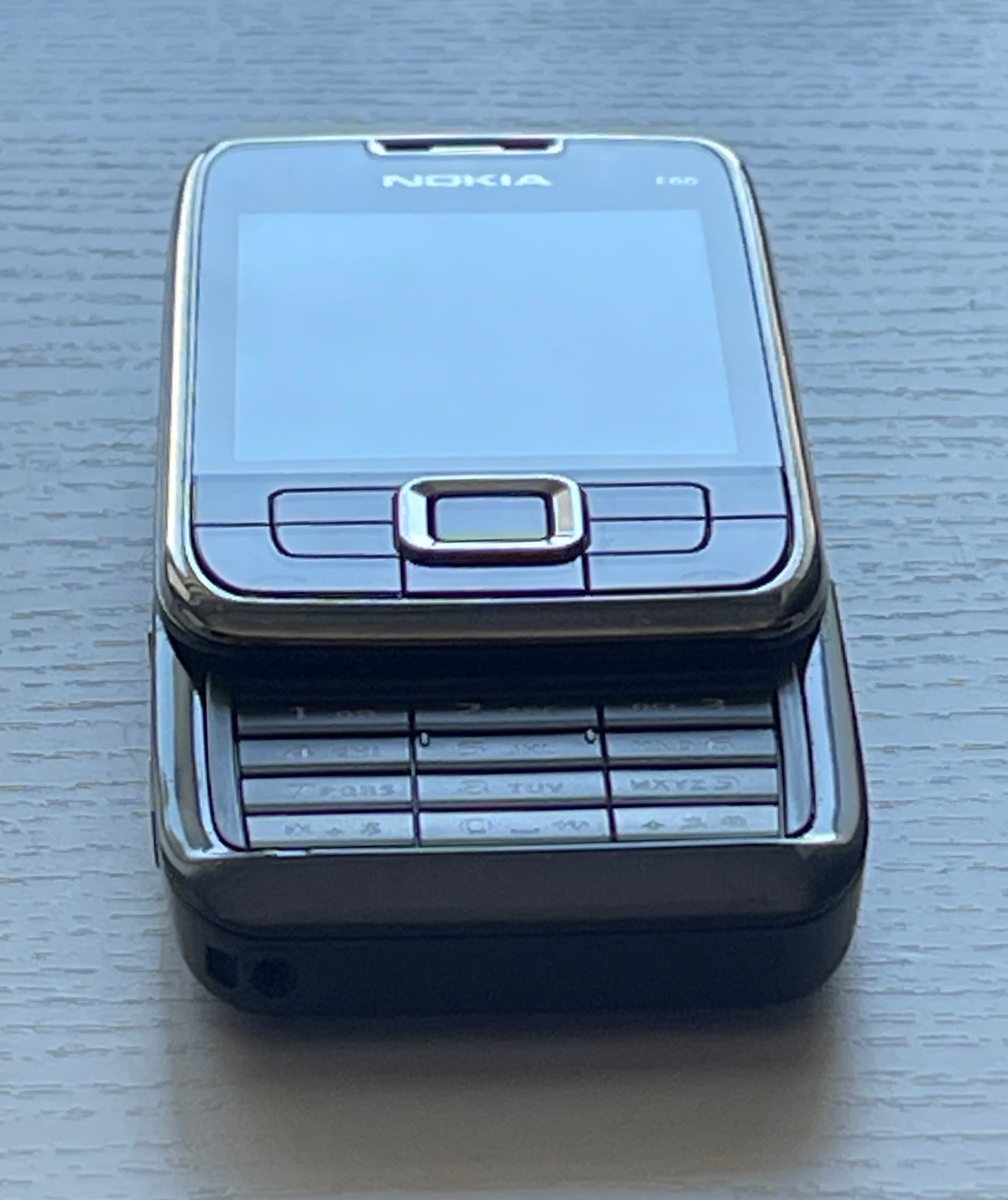 NOKIA E66