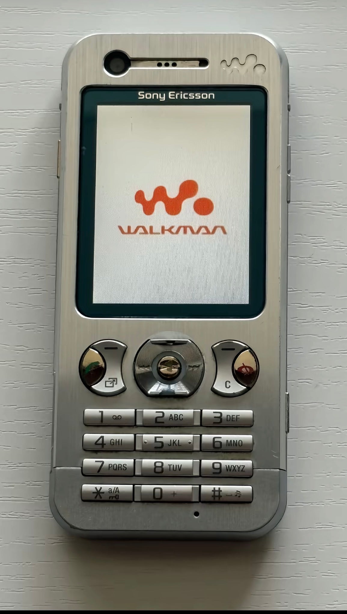 Sony Ericsson W890i