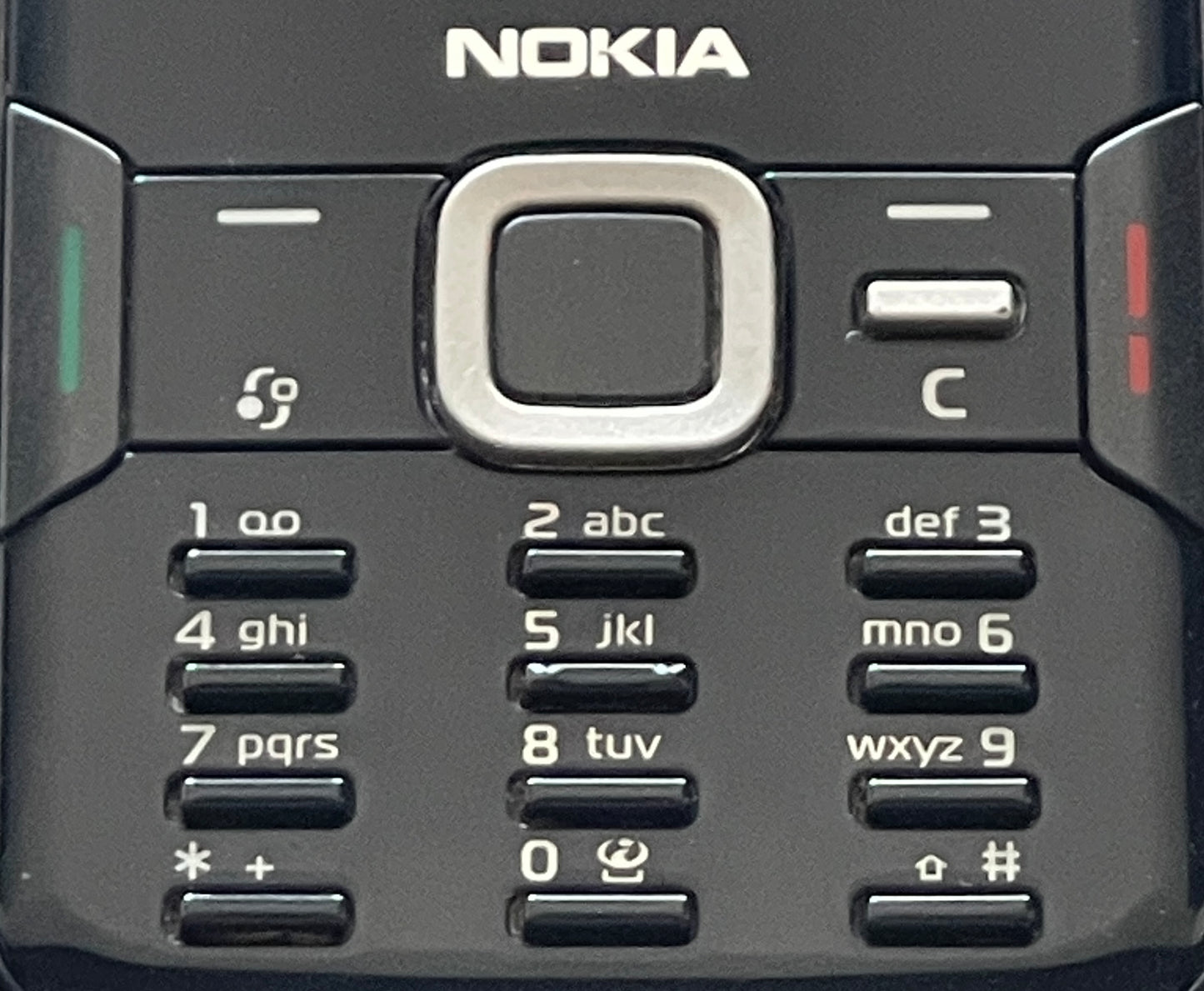 NOKIA N82