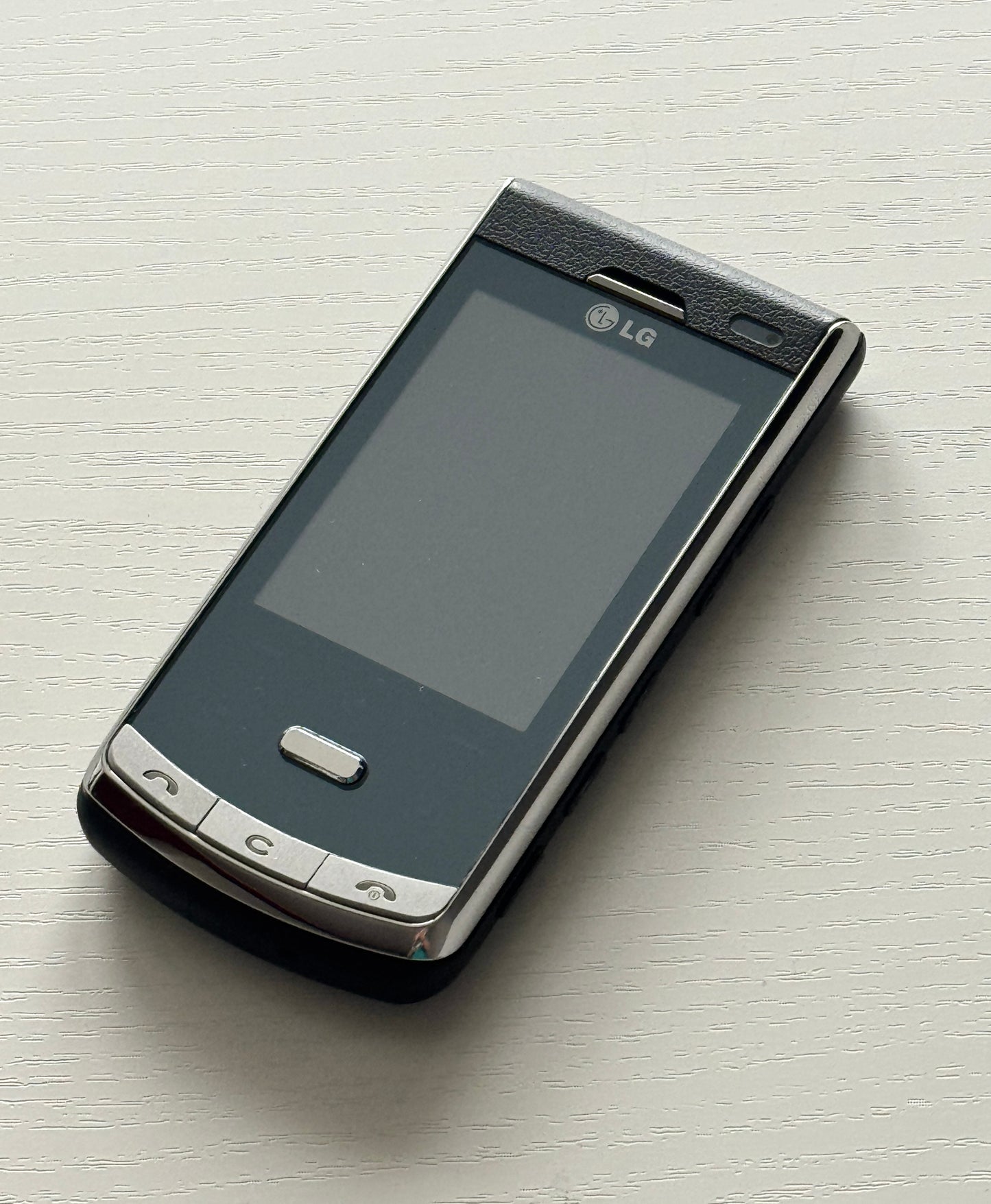 LG Secret (KF750)