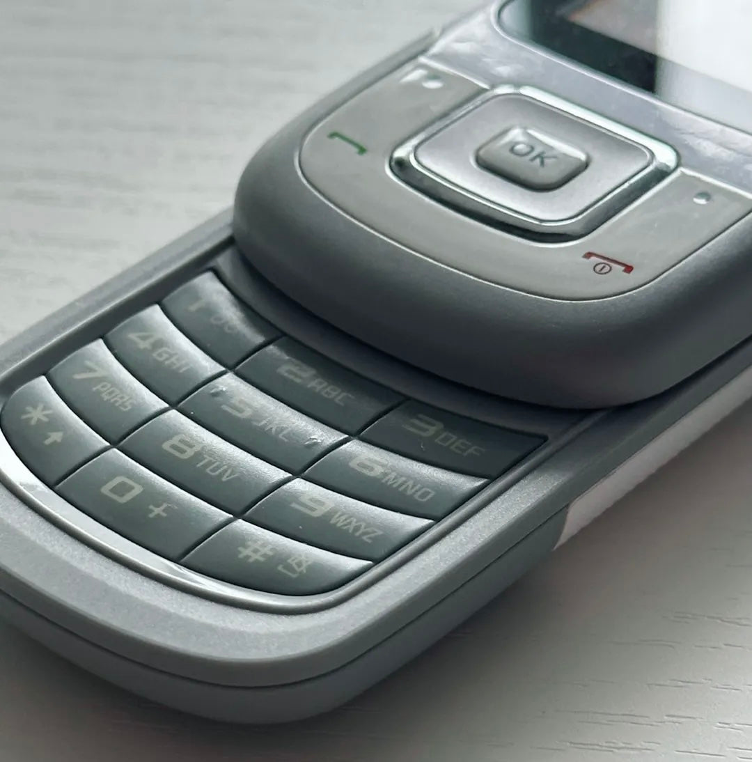 Samsung E1360
