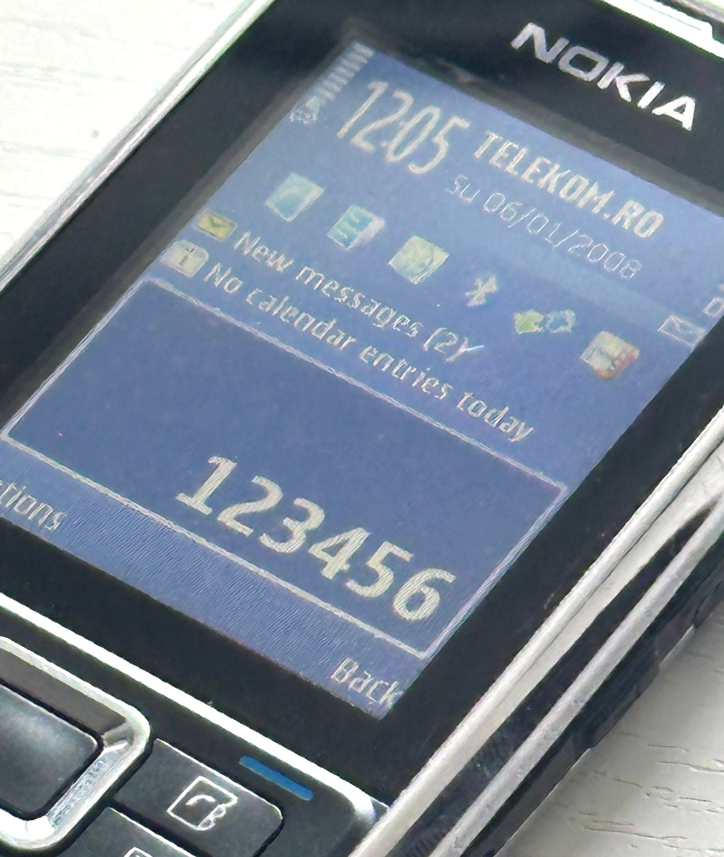 NOKIA E51