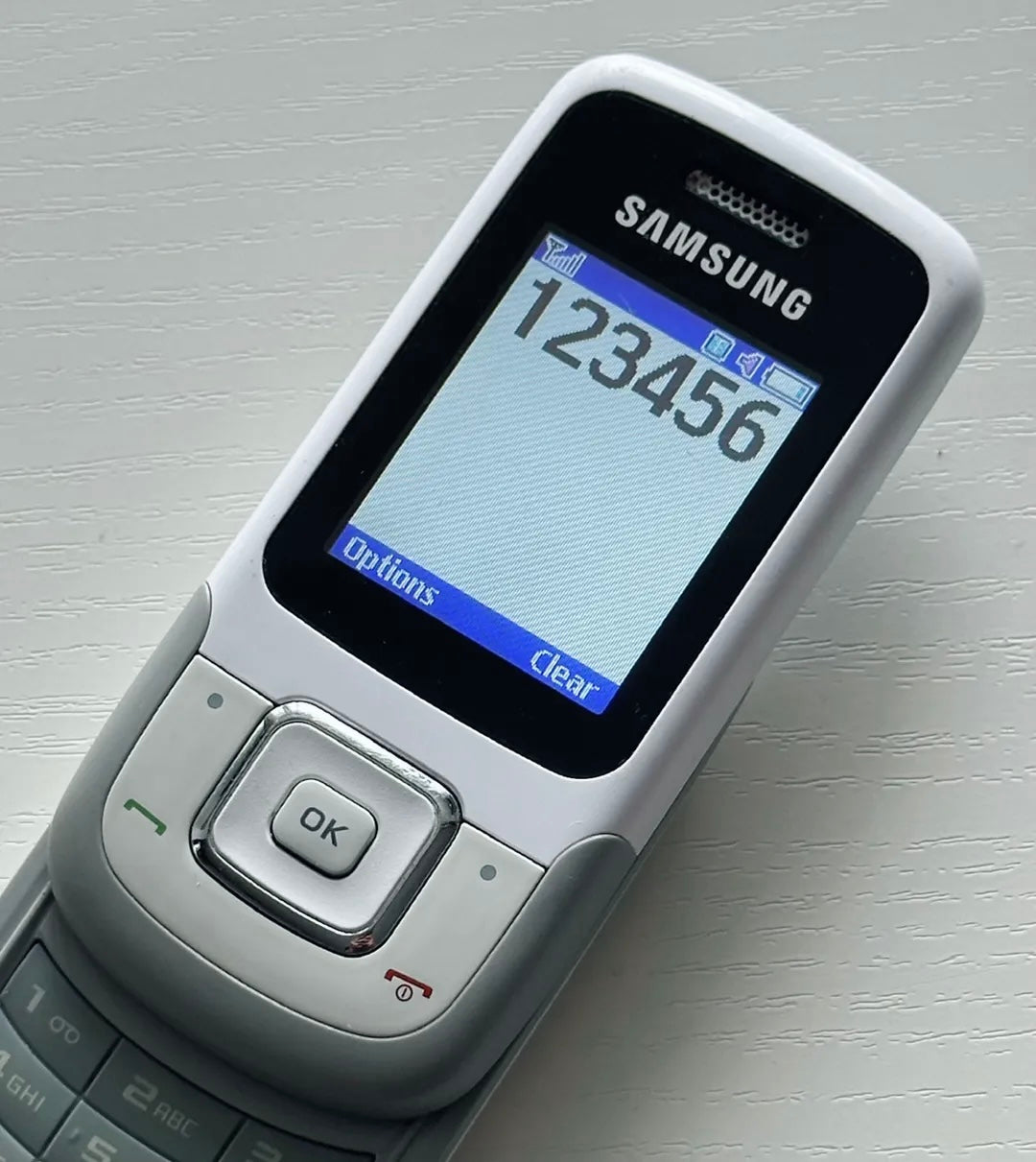Samsung E1360