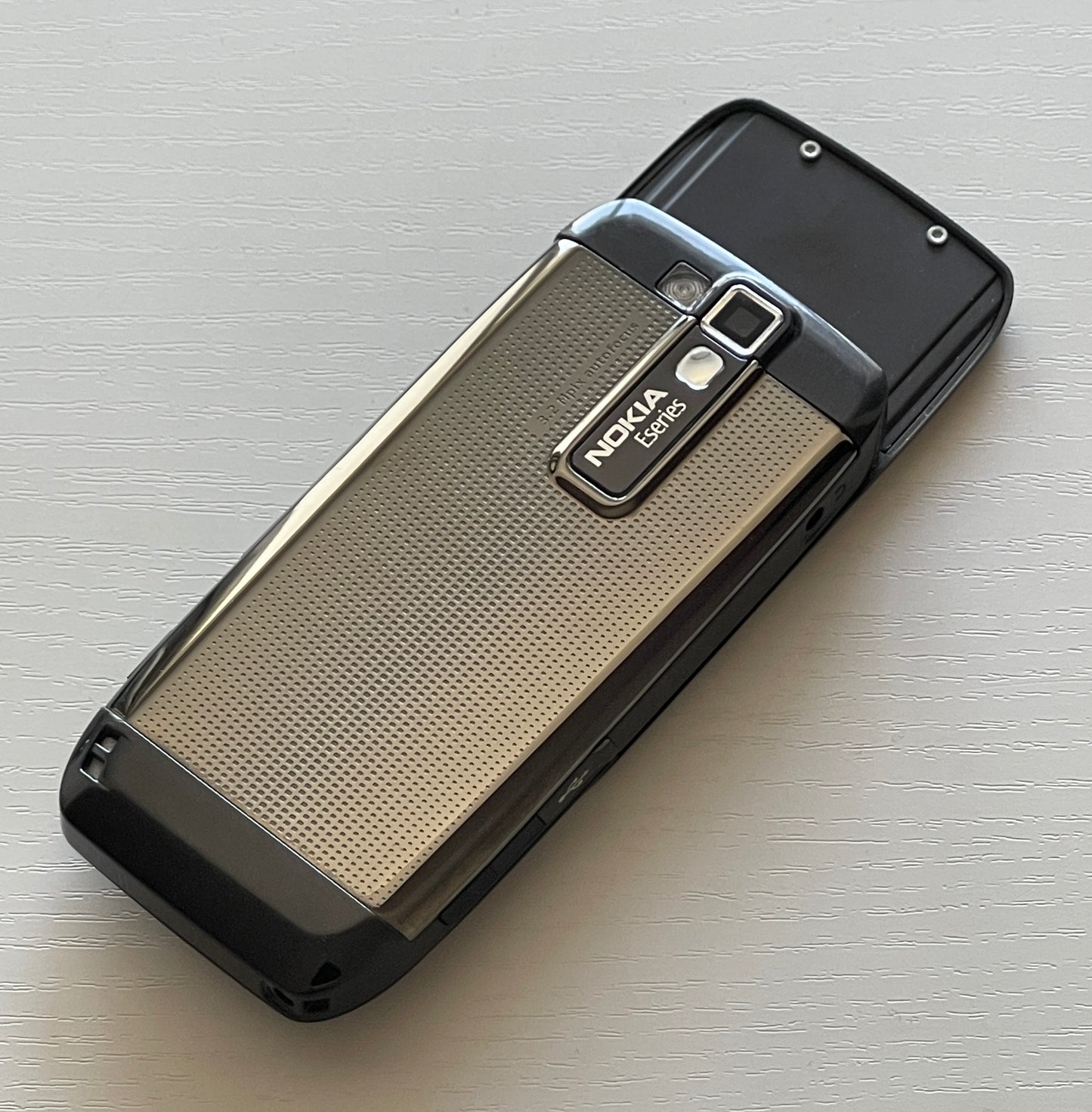 NOKIA E66