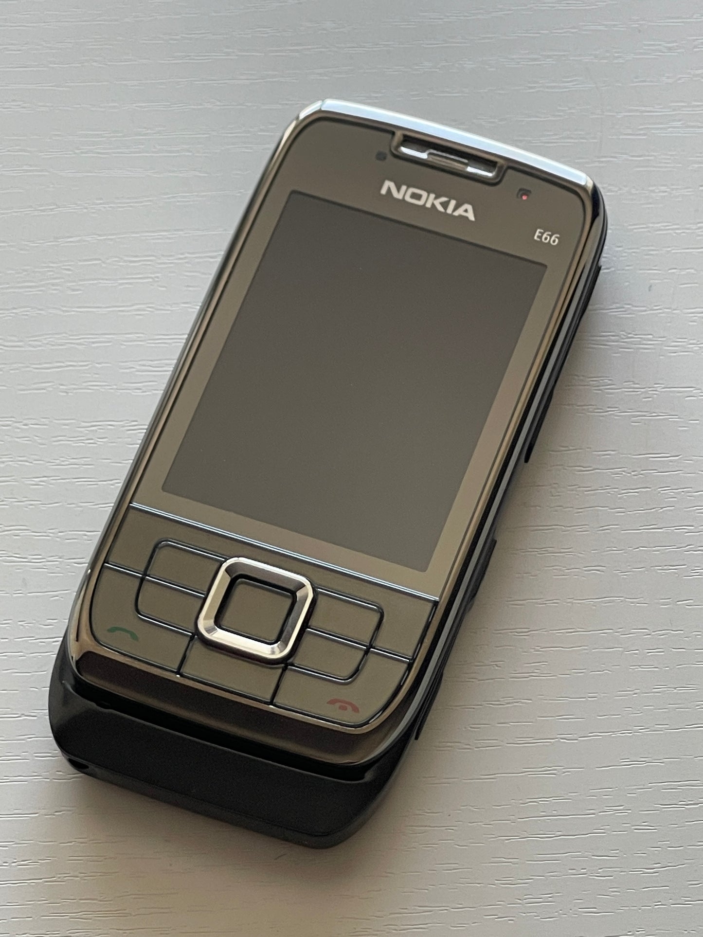 NOKIA E66
