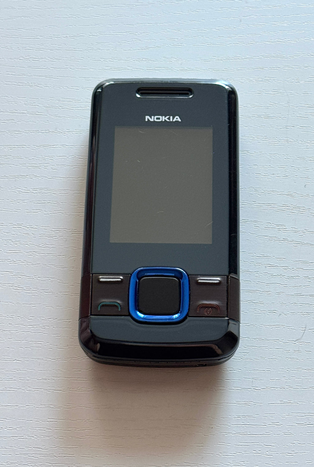 NOKIA 7100 Supernova