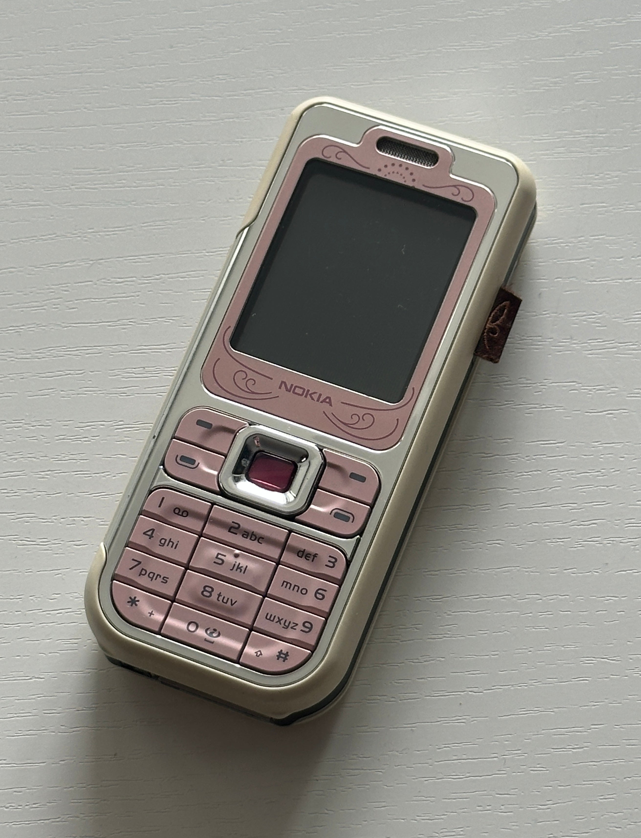 NOKIA 7360 L'amour