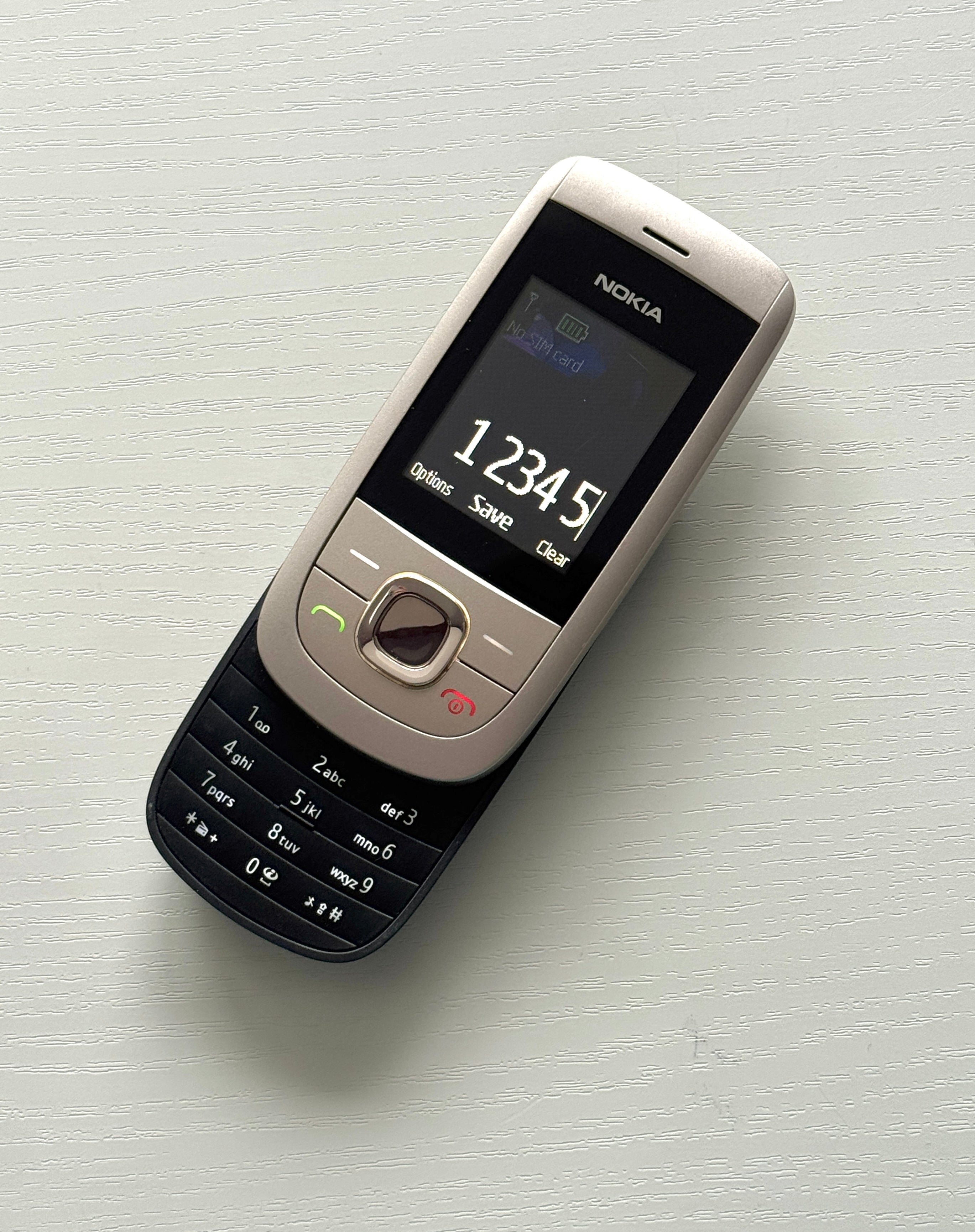 NOKIA 2220 Slide