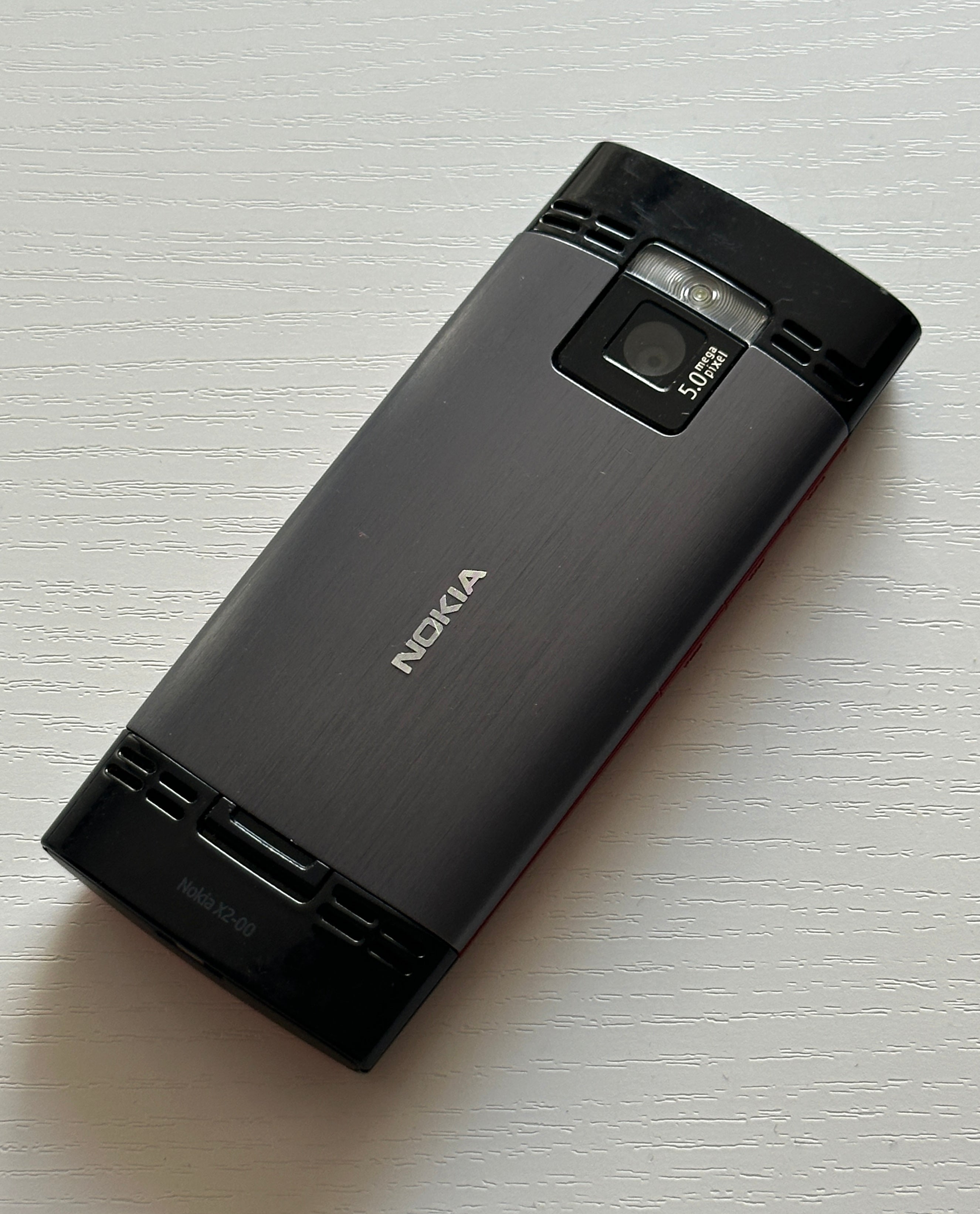 NOKIA X2-00