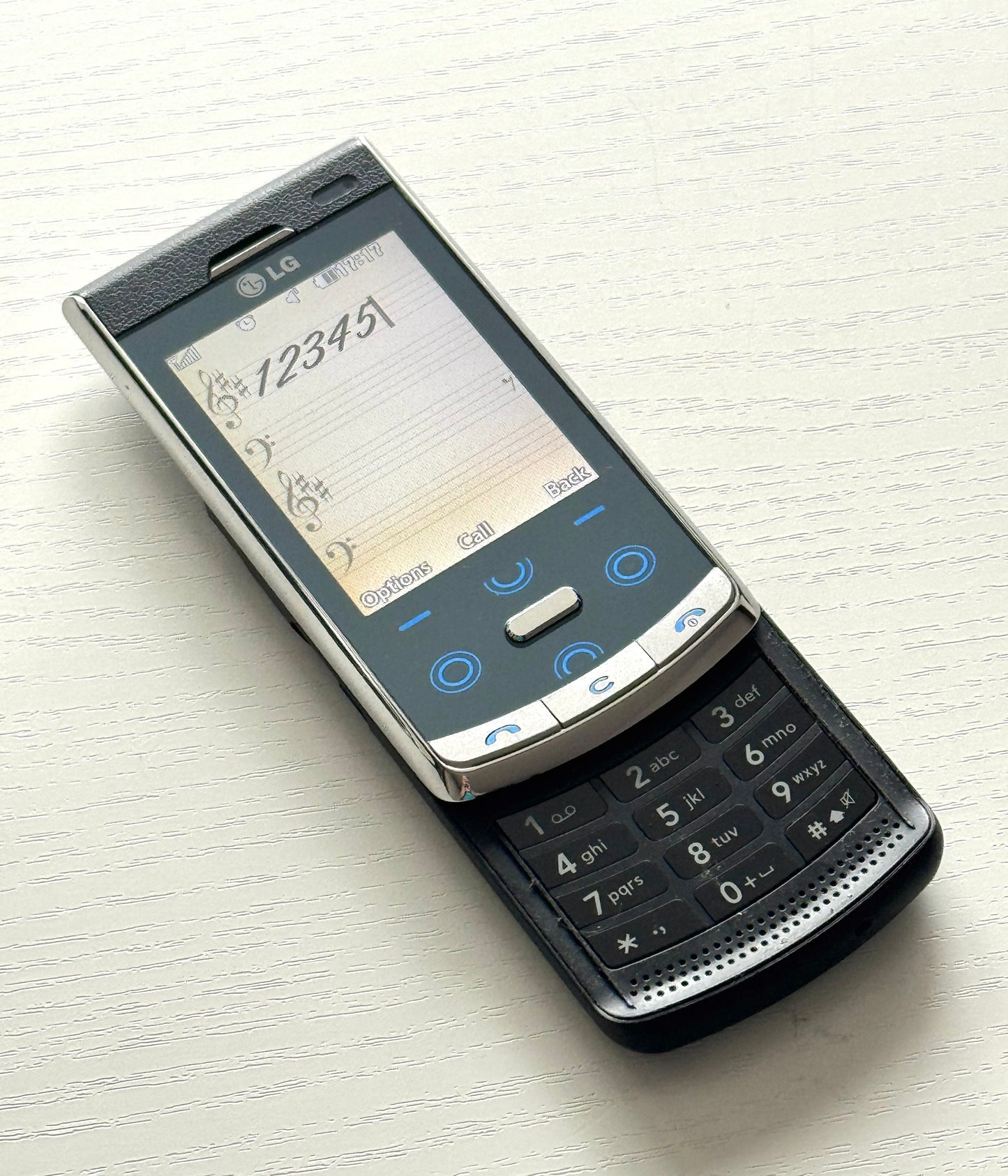 LG Secret (KF750)