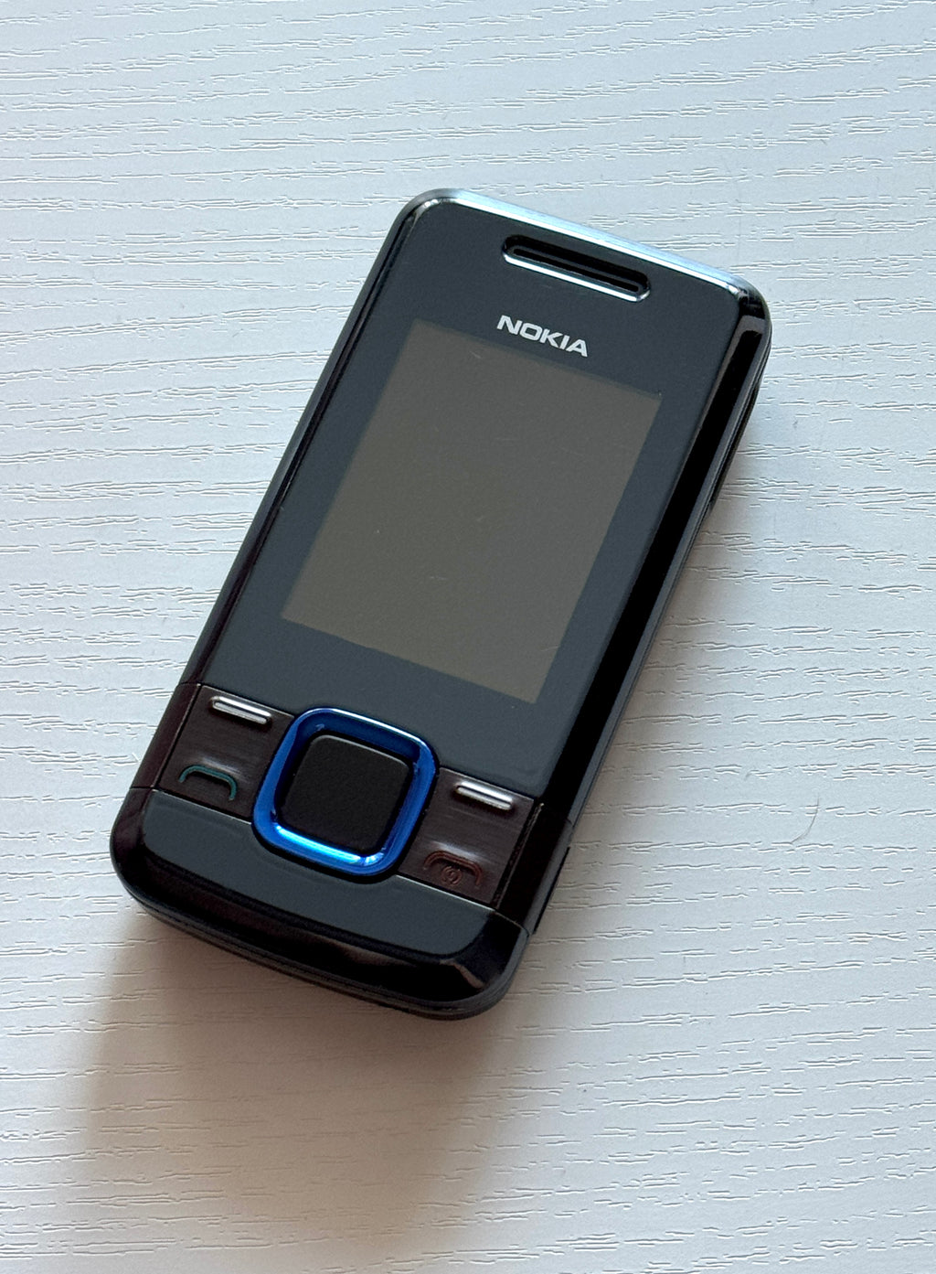 NOKIA 7100 Supernova
