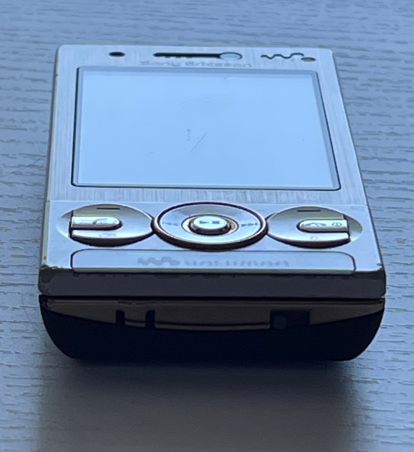 Sony Ericsson W705